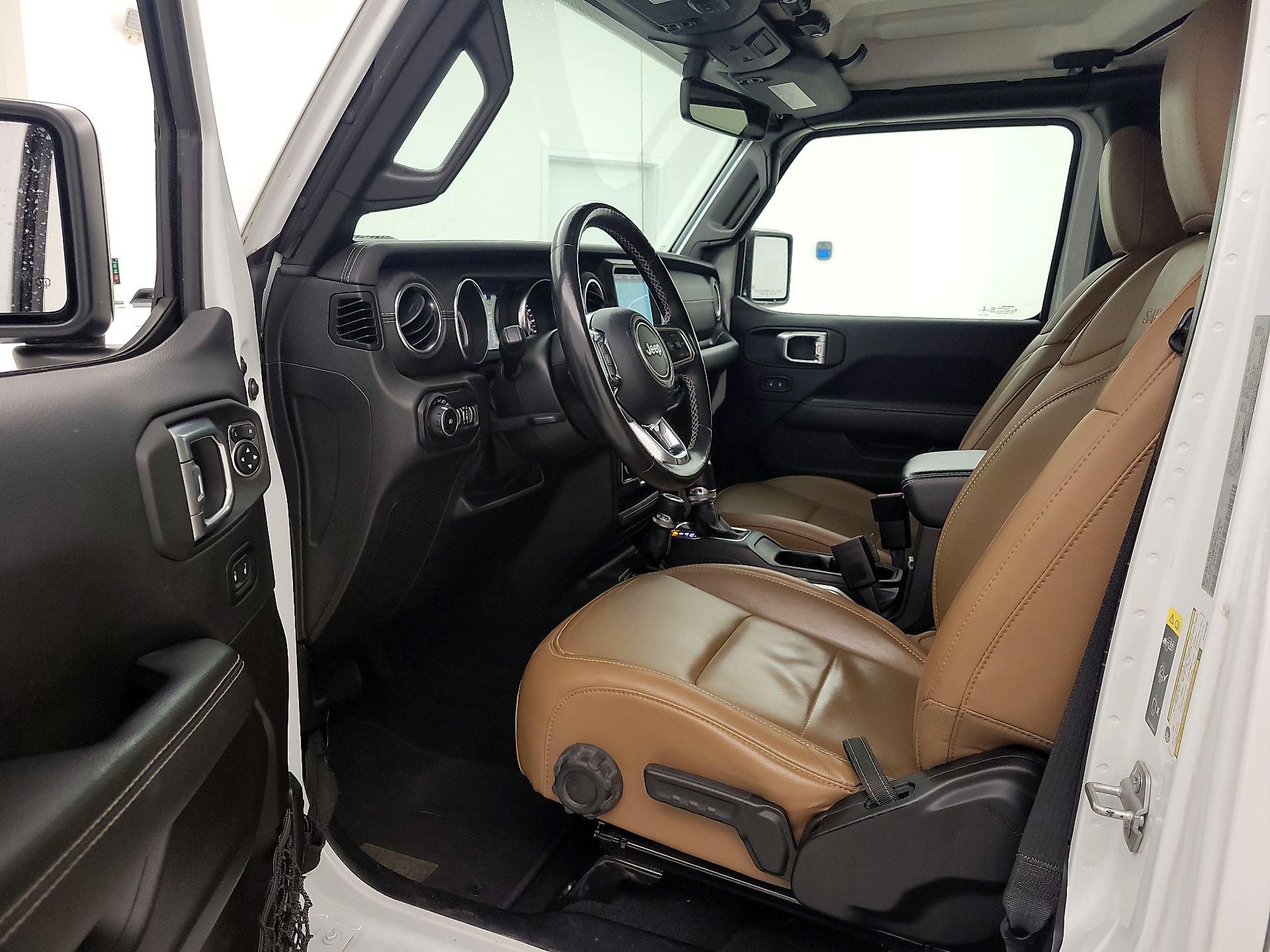 Thumbnail: 2021 Jeep Wrangler - 11