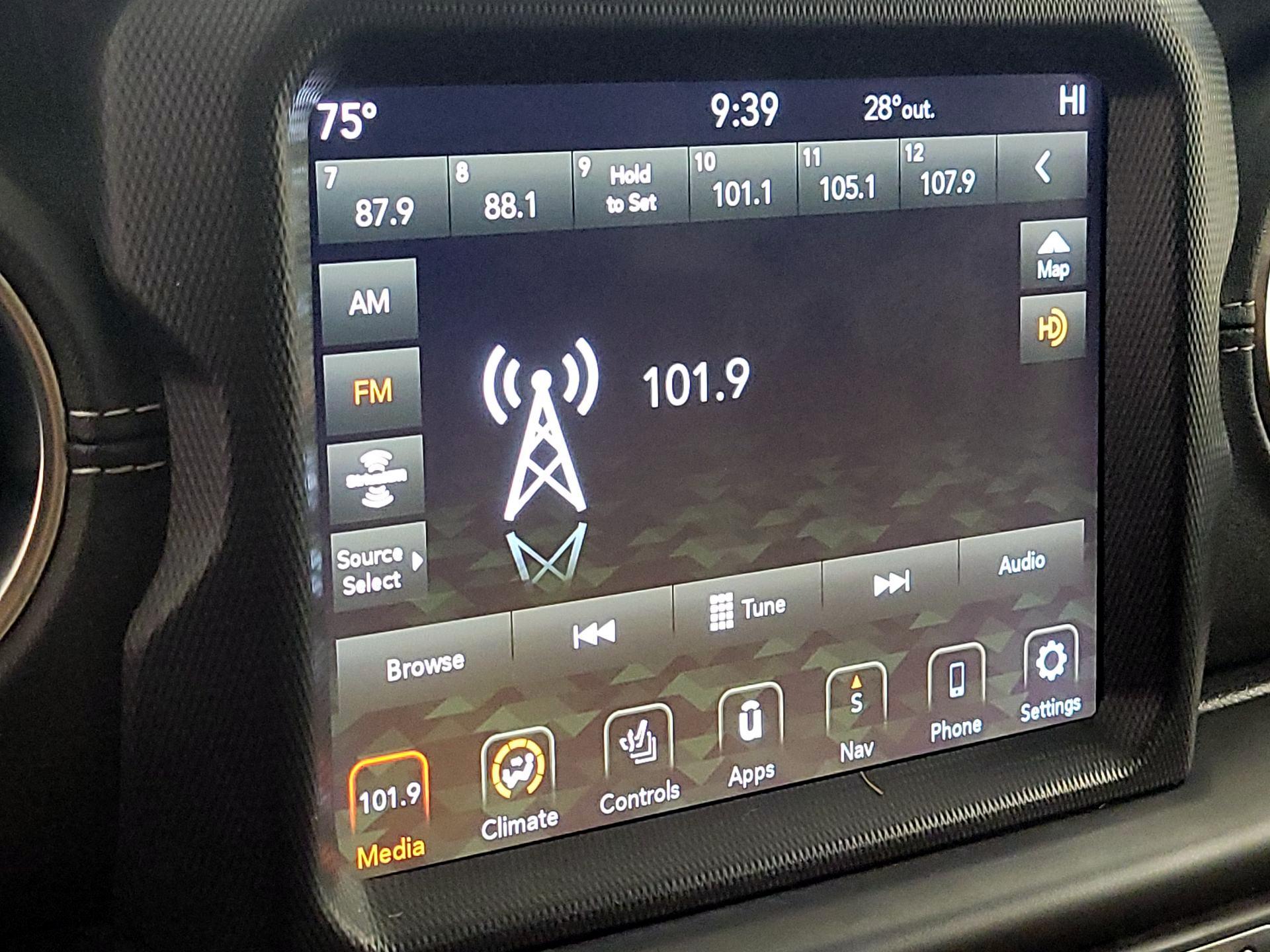 Thumbnail: 2021 Jeep Wrangler - 16