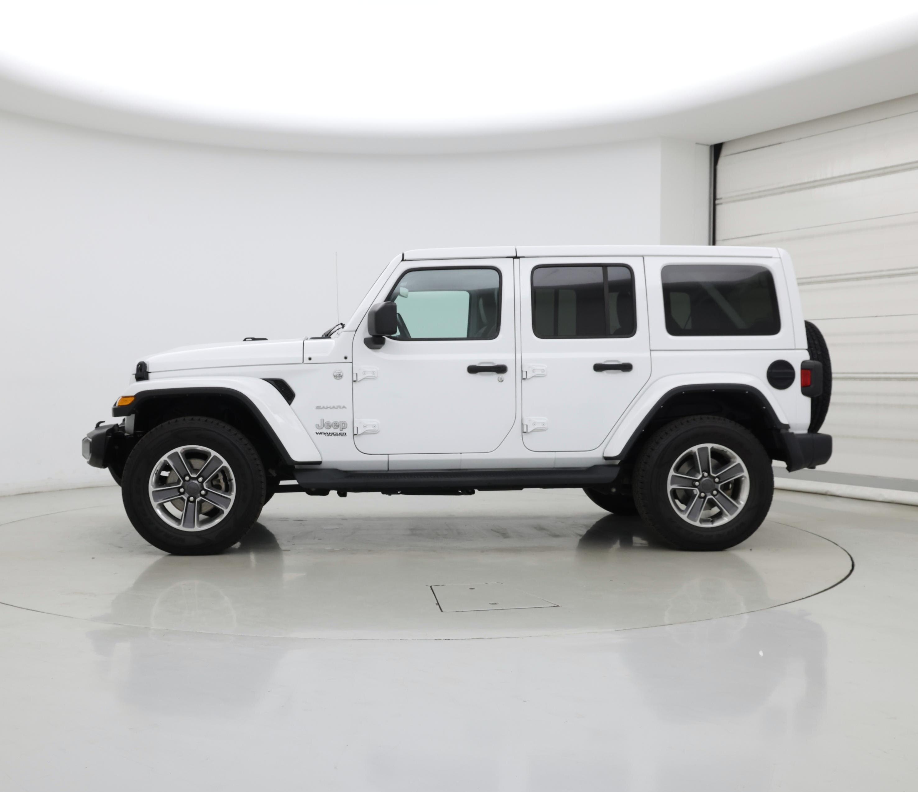 Thumbnail: 2021 Jeep Wrangler - 3