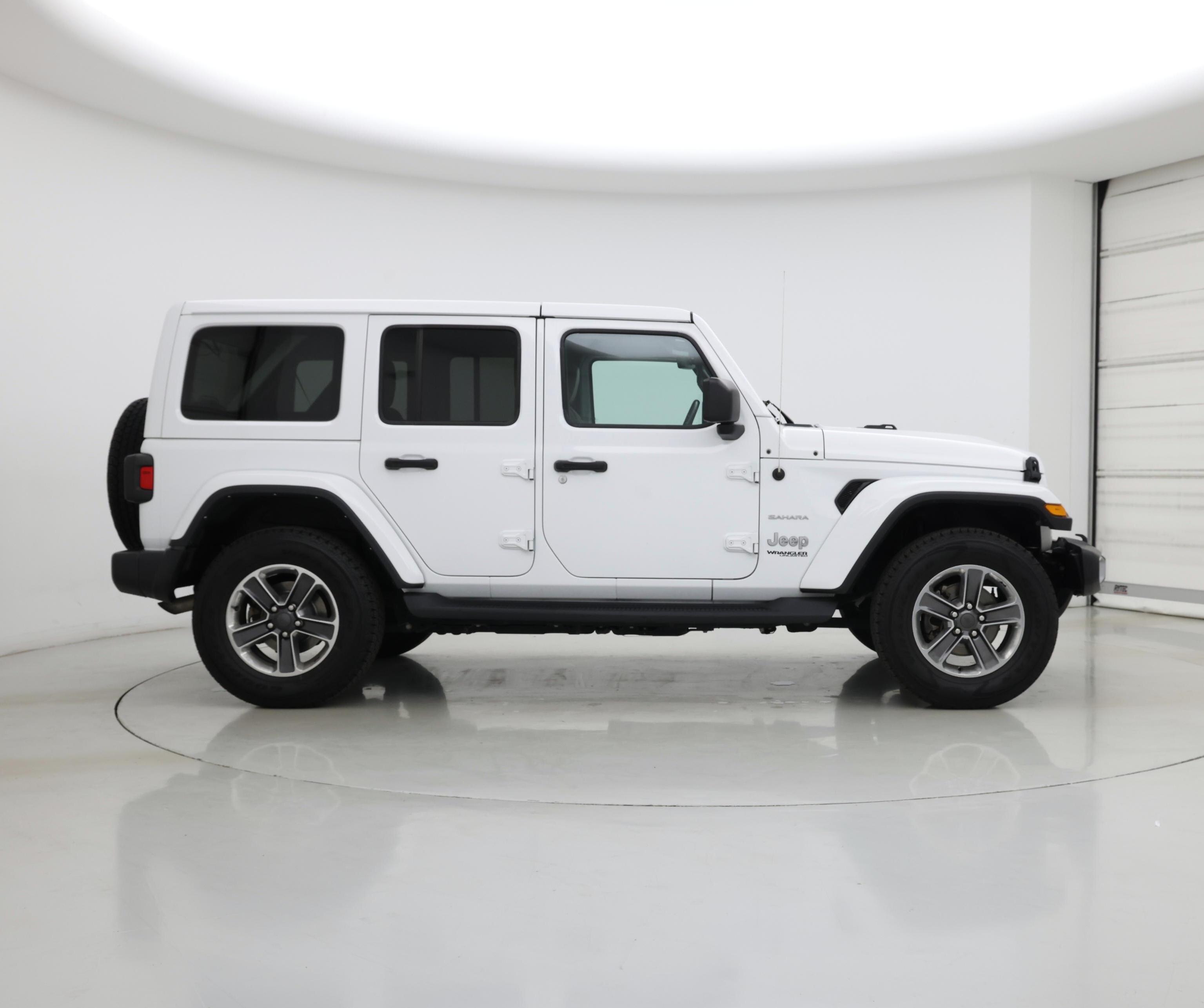 Thumbnail: 2021 Jeep Wrangler - 7