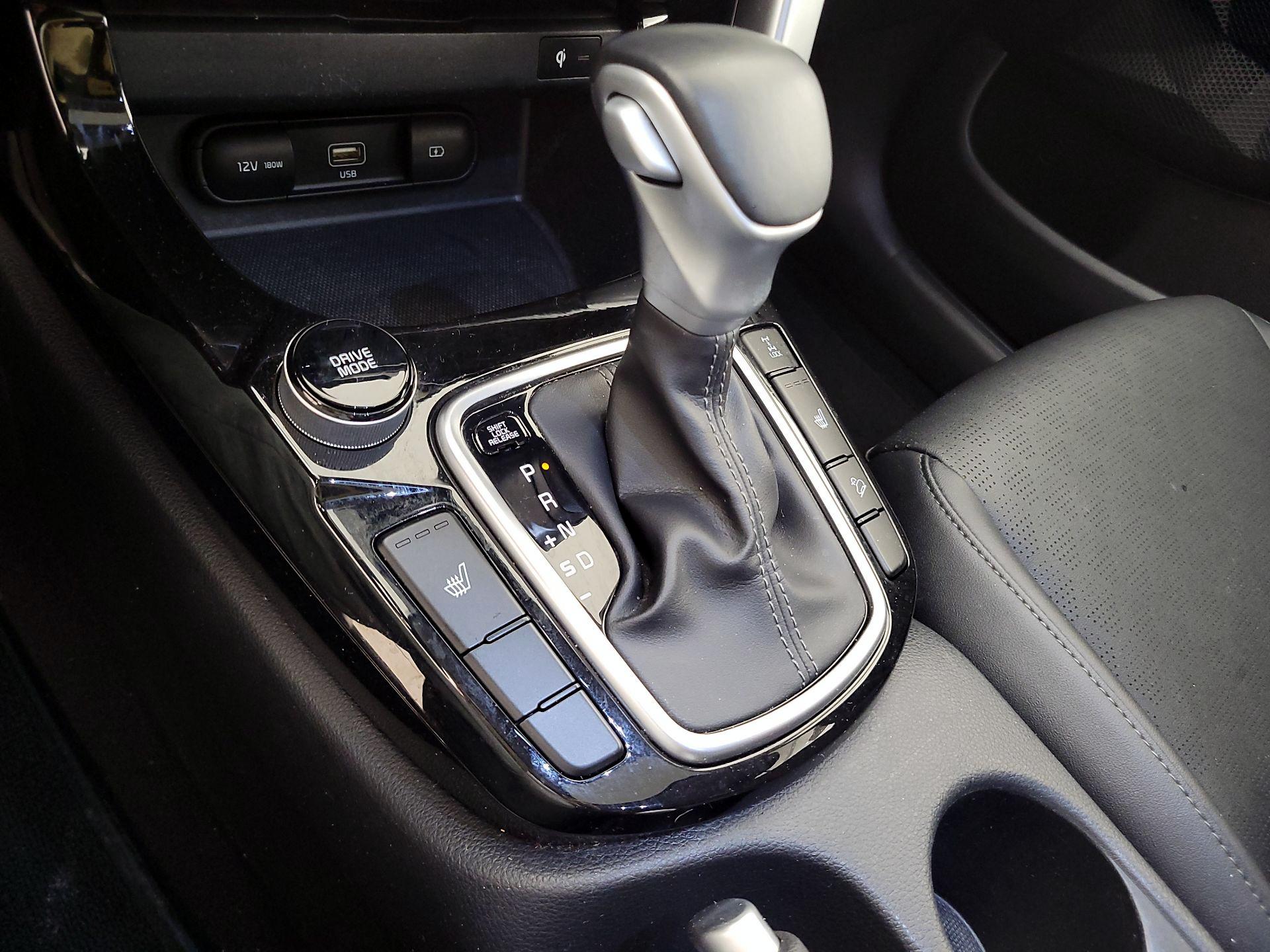 Thumbnail: 2023 Kia Seltos - 18