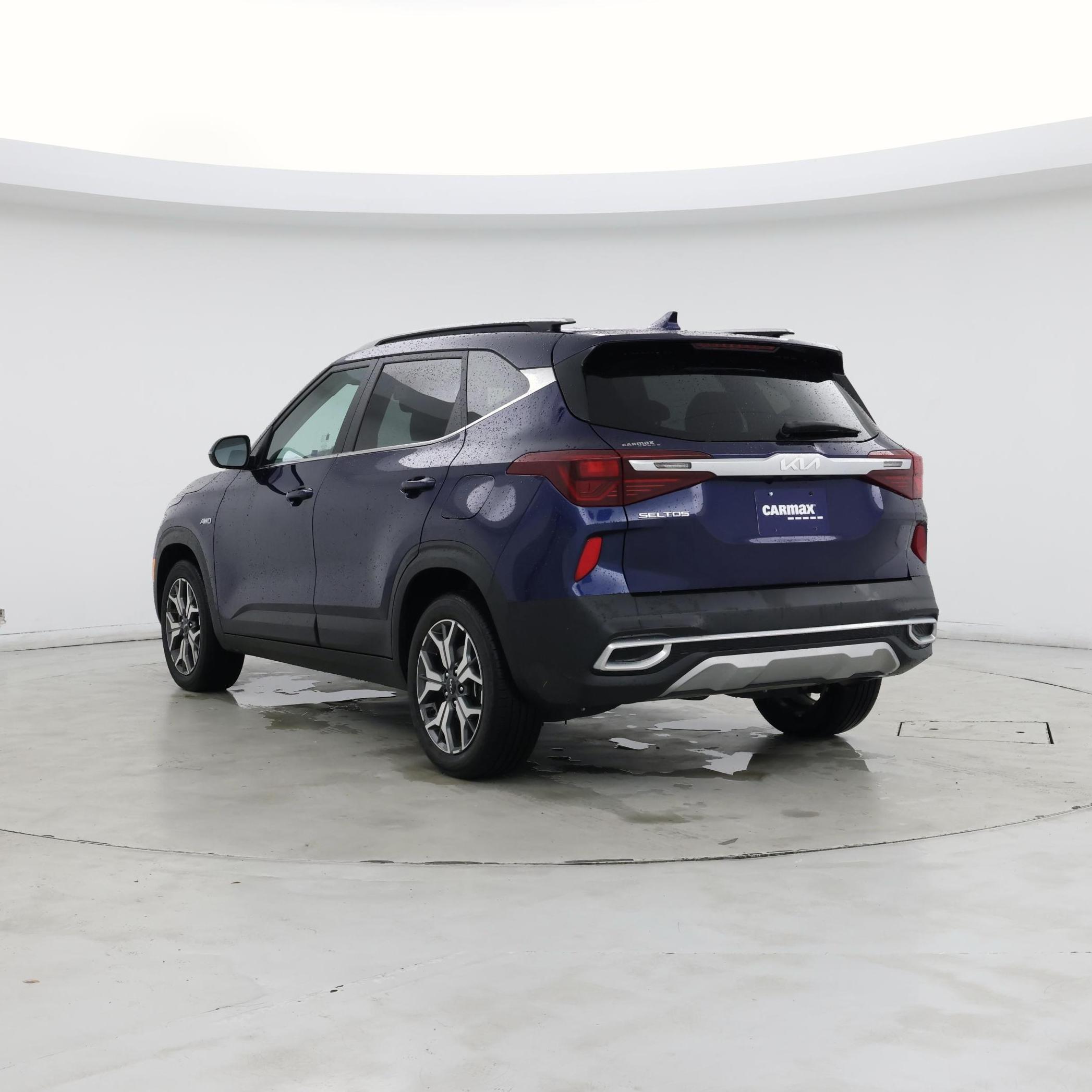 Thumbnail: 2023 Kia Seltos - 2