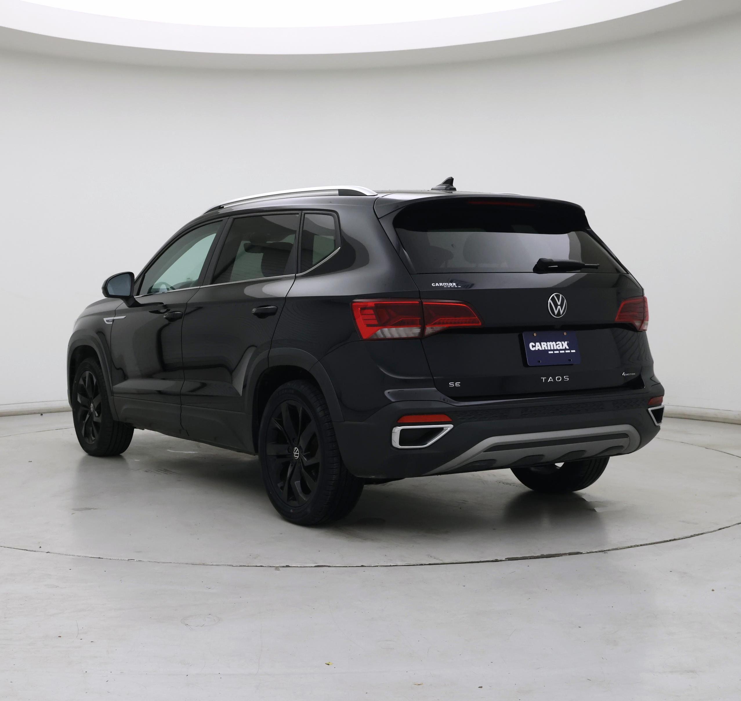 Thumbnail: 2022 Volkswagen Taos - 2