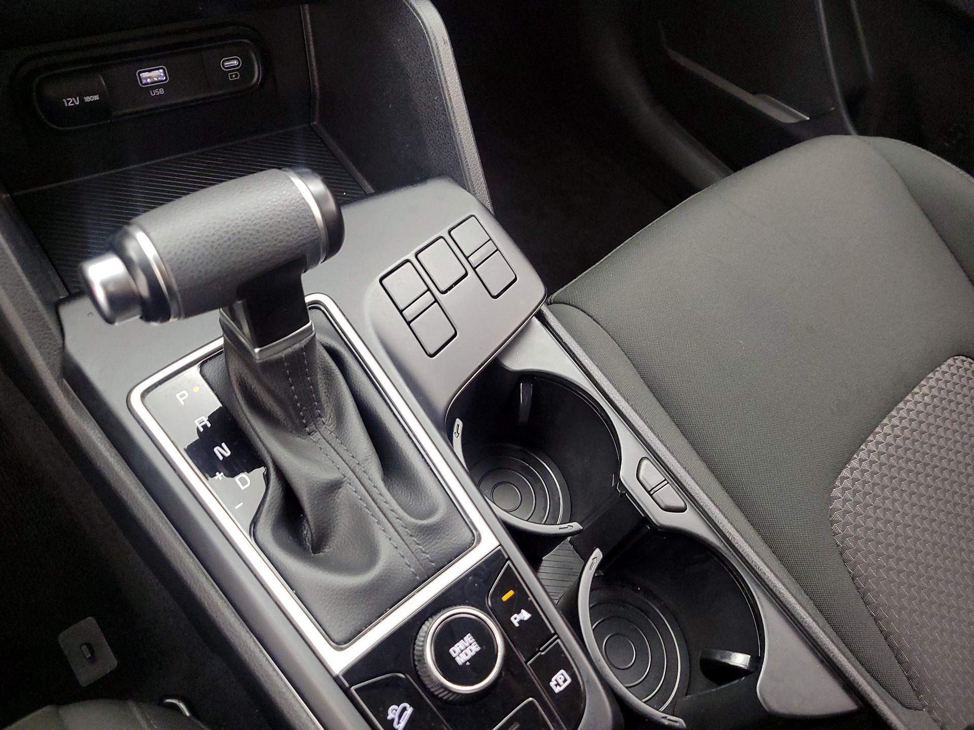 Thumbnail: 2023 Kia Sportage - 17