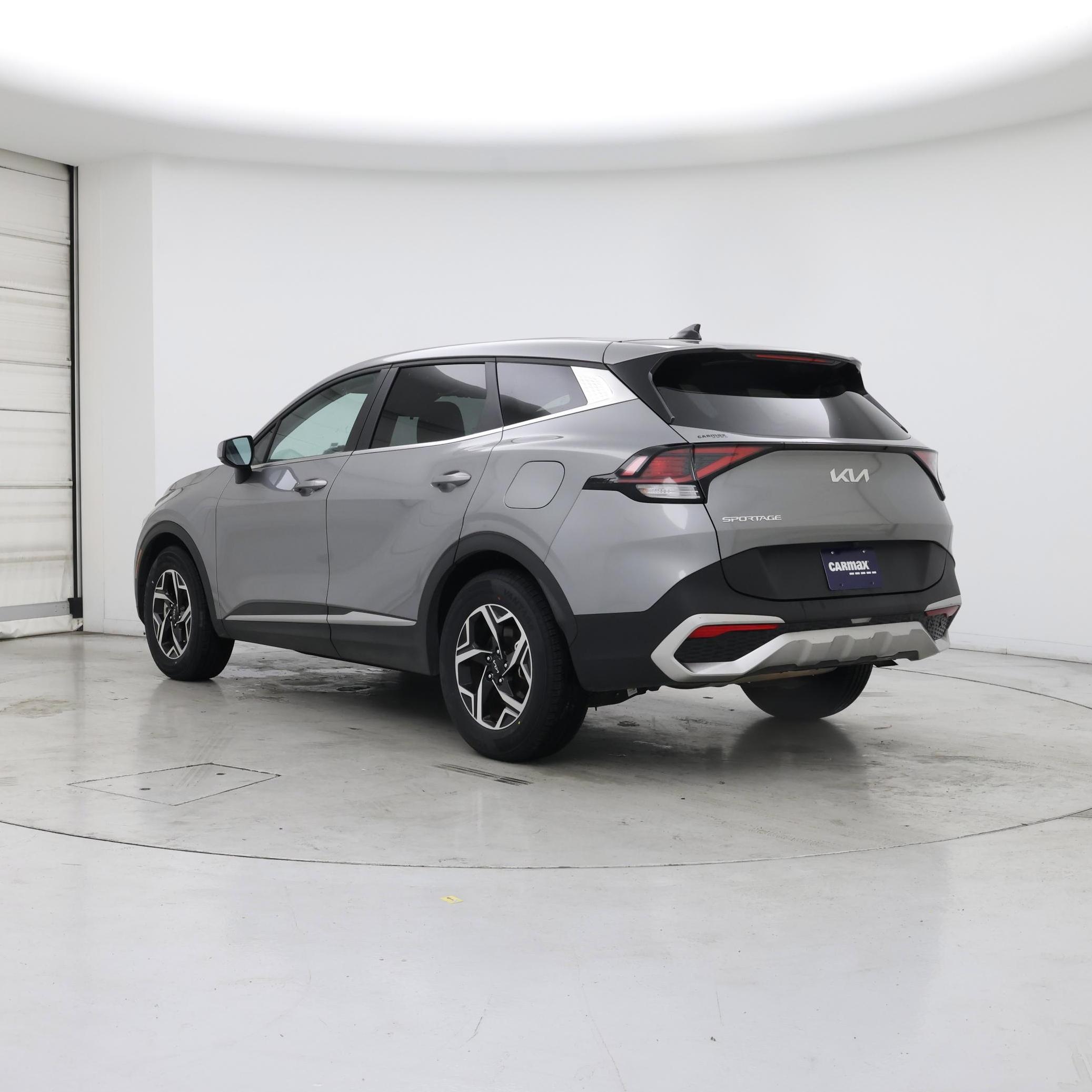 Thumbnail: 2023 Kia Sportage - 2