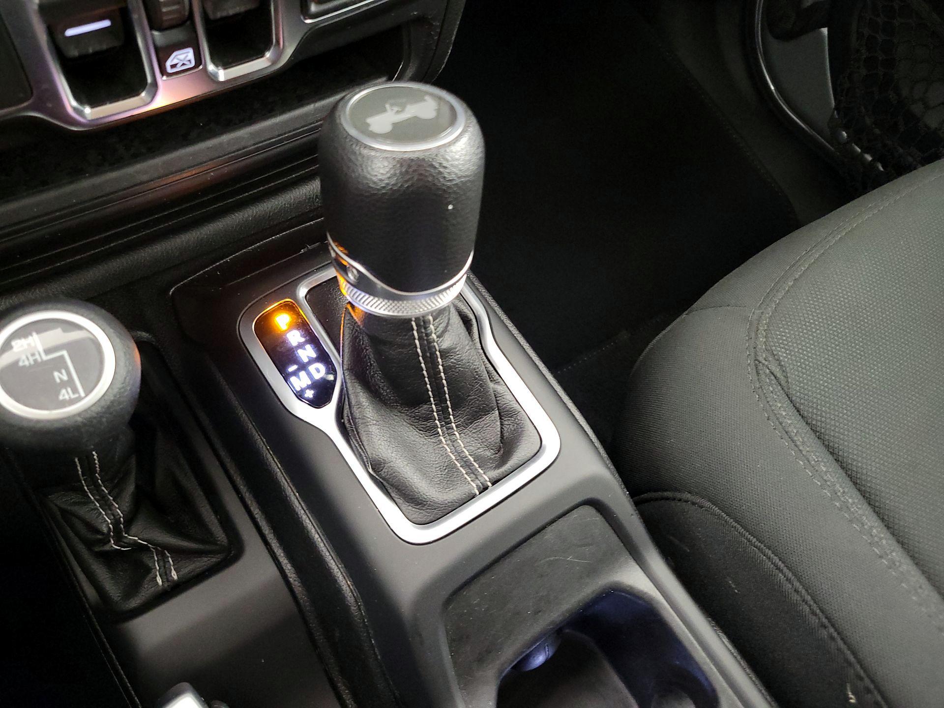 Thumbnail: 2021 Jeep Wrangler - 17