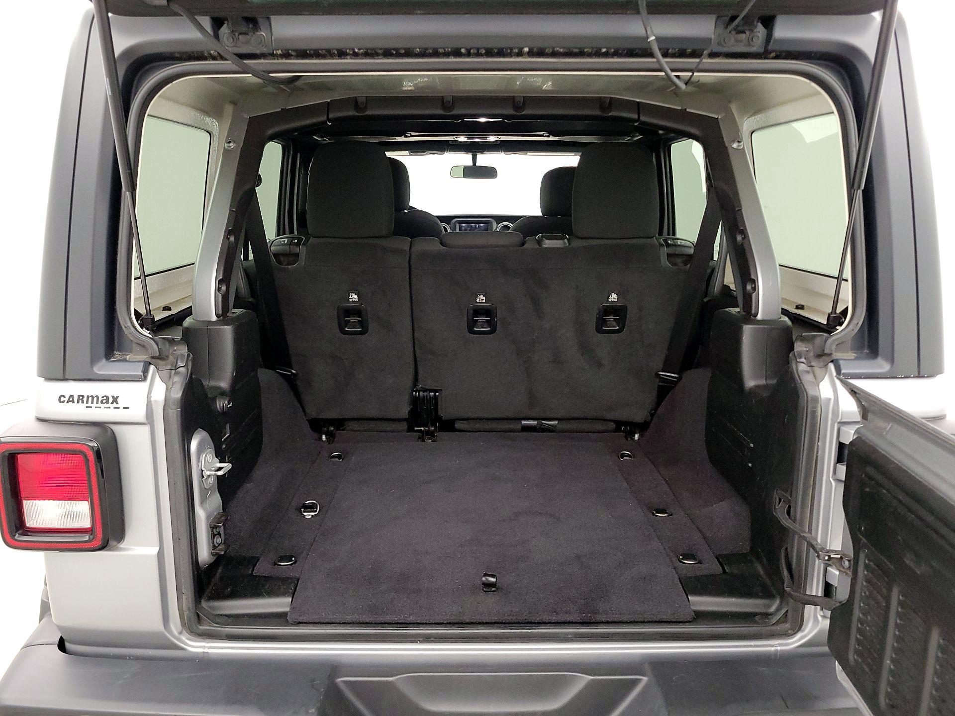 Thumbnail: 2021 Jeep Wrangler - 20