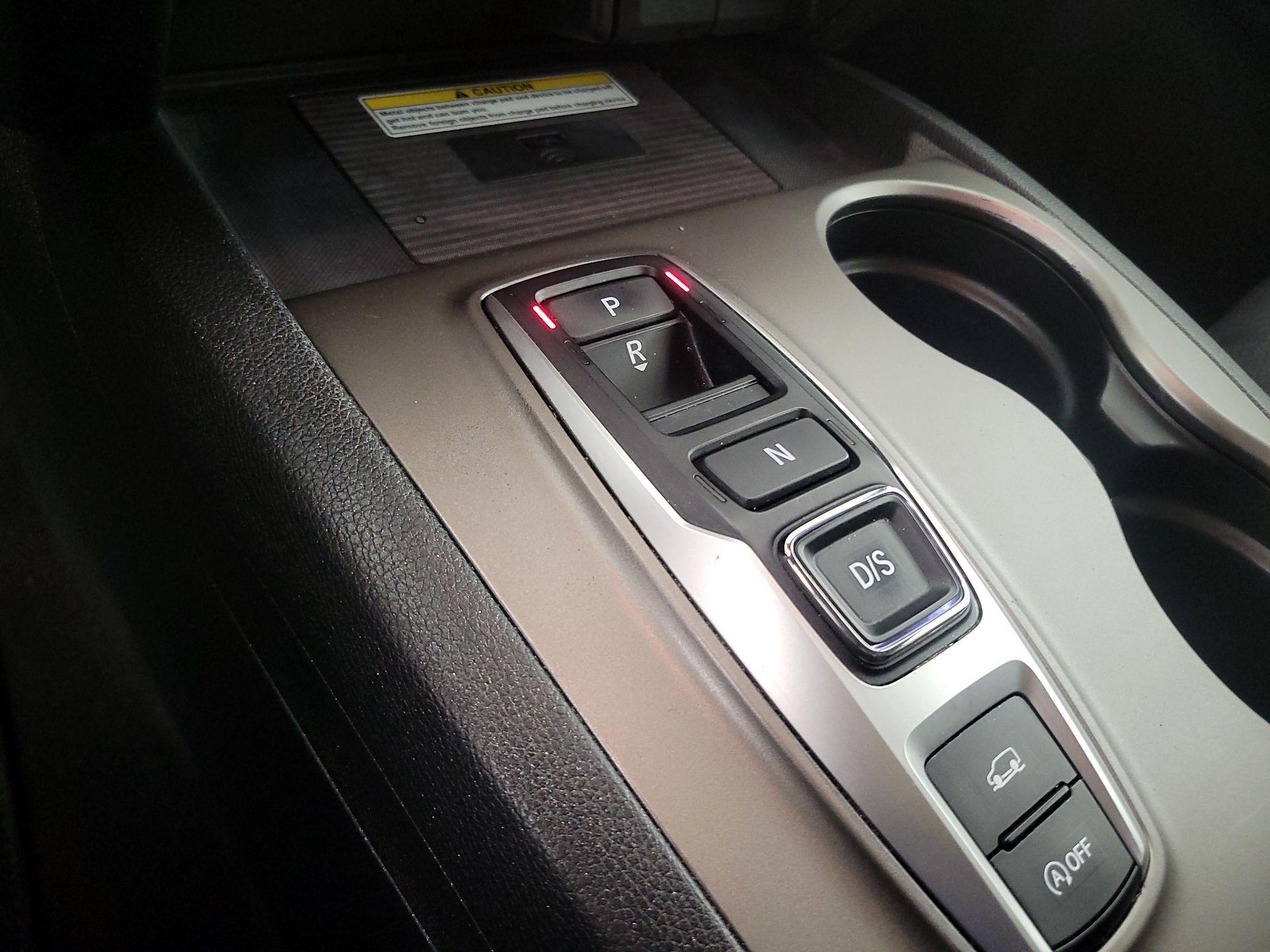 Thumbnail: 2022 Honda Pilot - 17