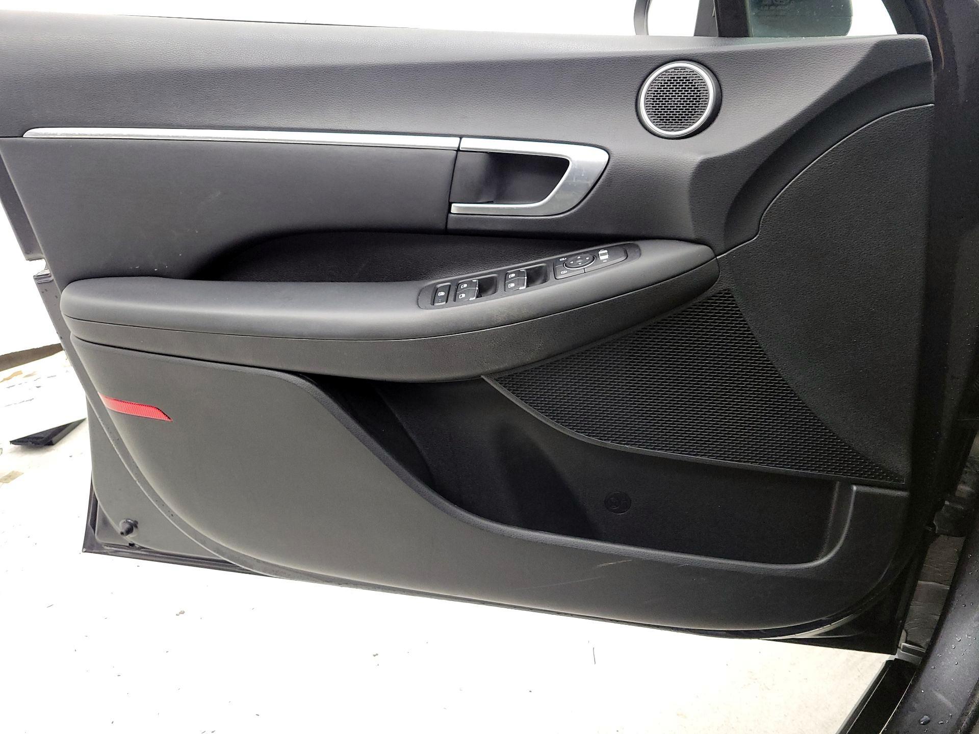 Thumbnail: 2021 Hyundai Sonata - 12