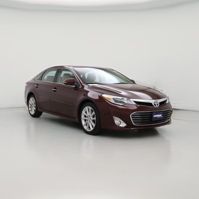 Red 2015 Toyota Avalon Limited
