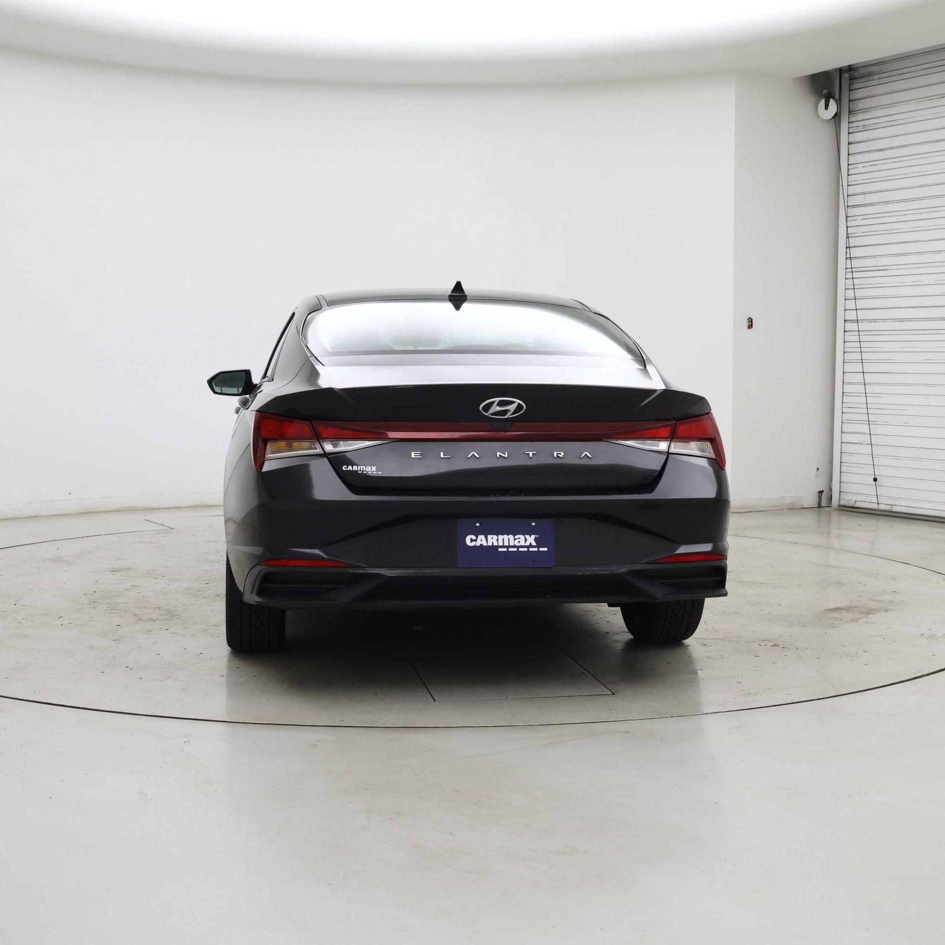 Thumbnail: 2023 Hyundai Elantra - 6