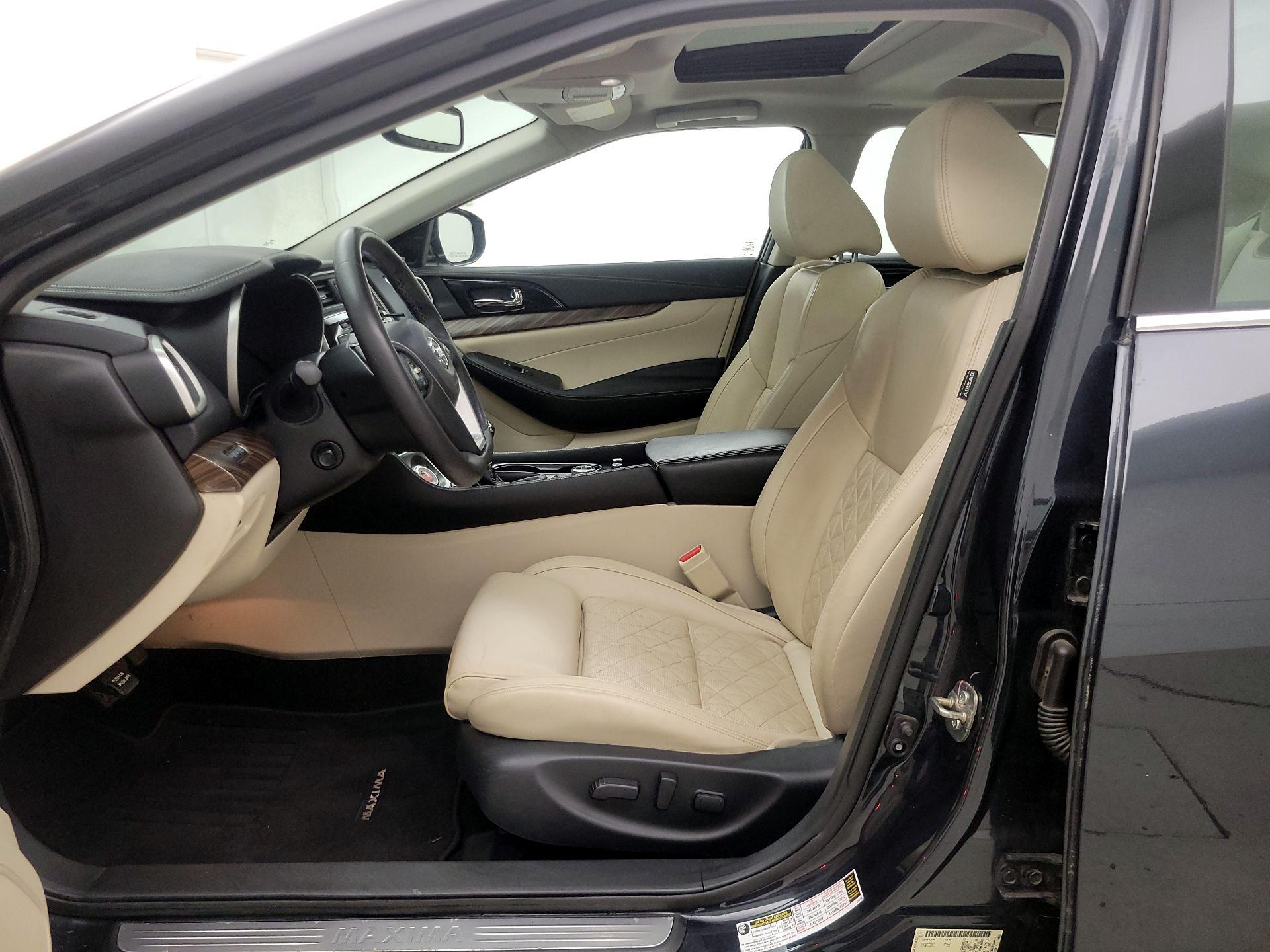 Thumbnail: 2017 Nissan Maxima - 11