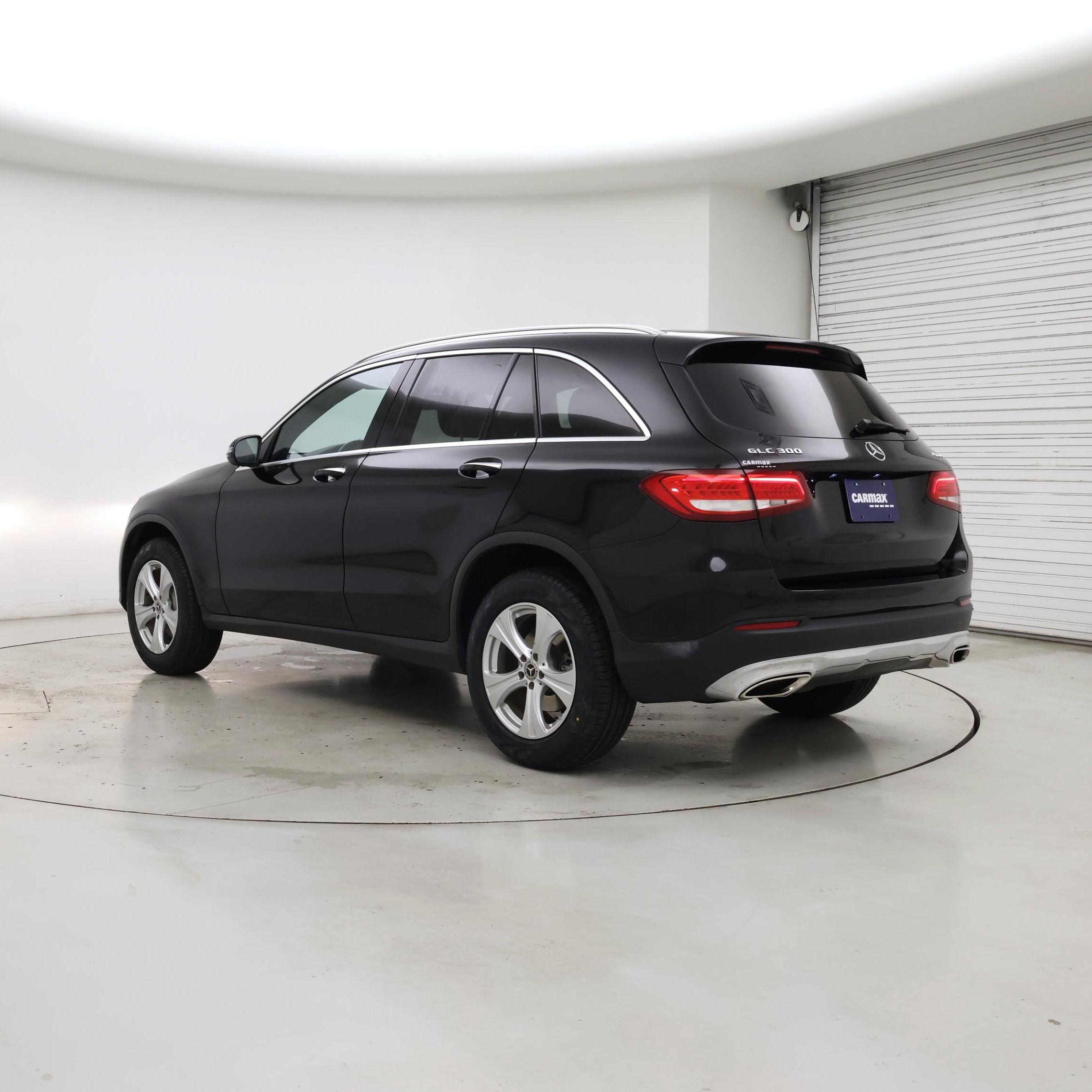Thumbnail: 2017 Mercedes-Benz GLC - 2