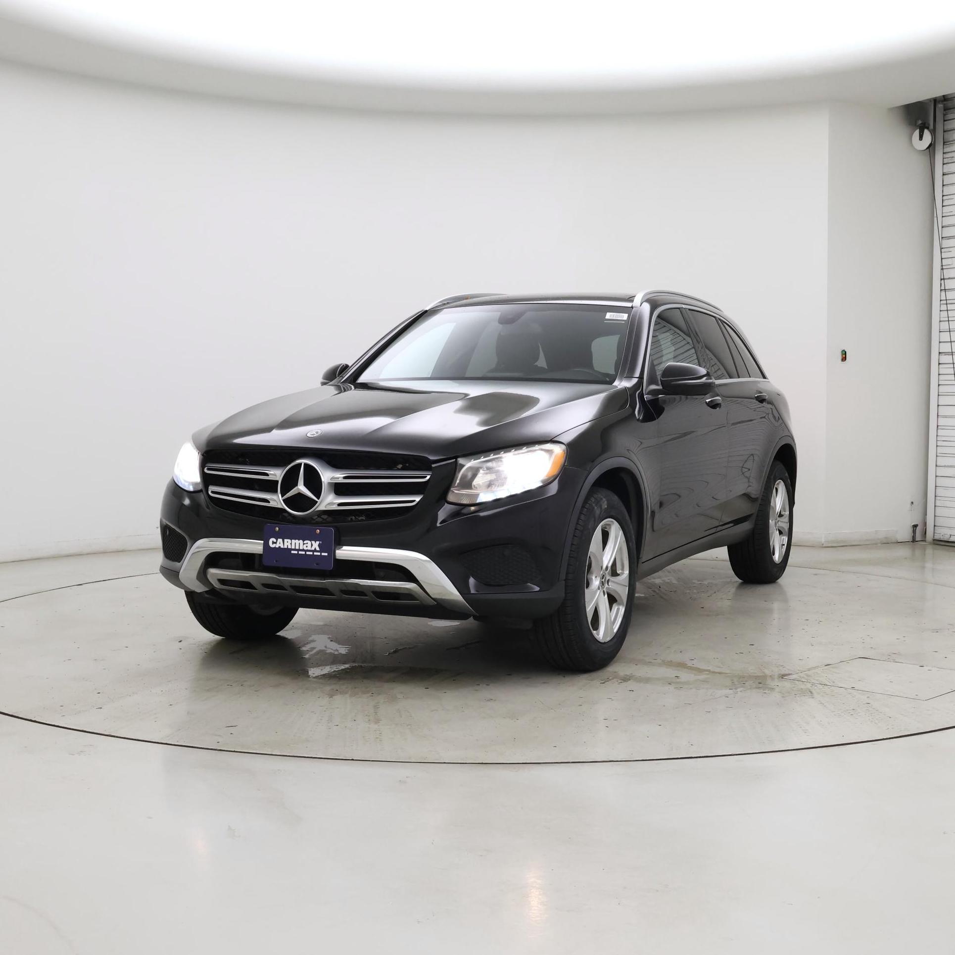 Thumbnail: 2017 Mercedes-Benz GLC - 4