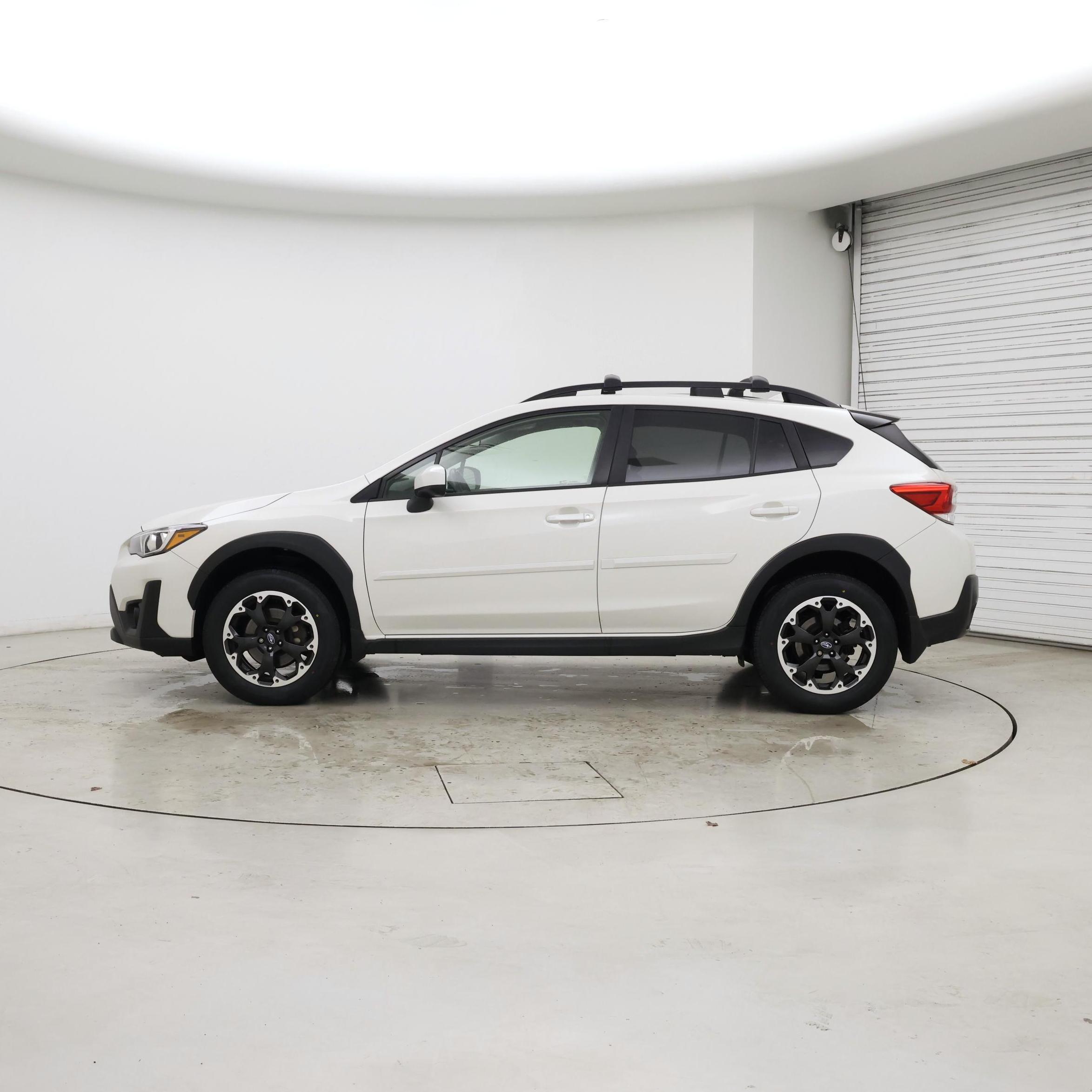 Thumbnail: 2021 Subaru Crosstrek - 3