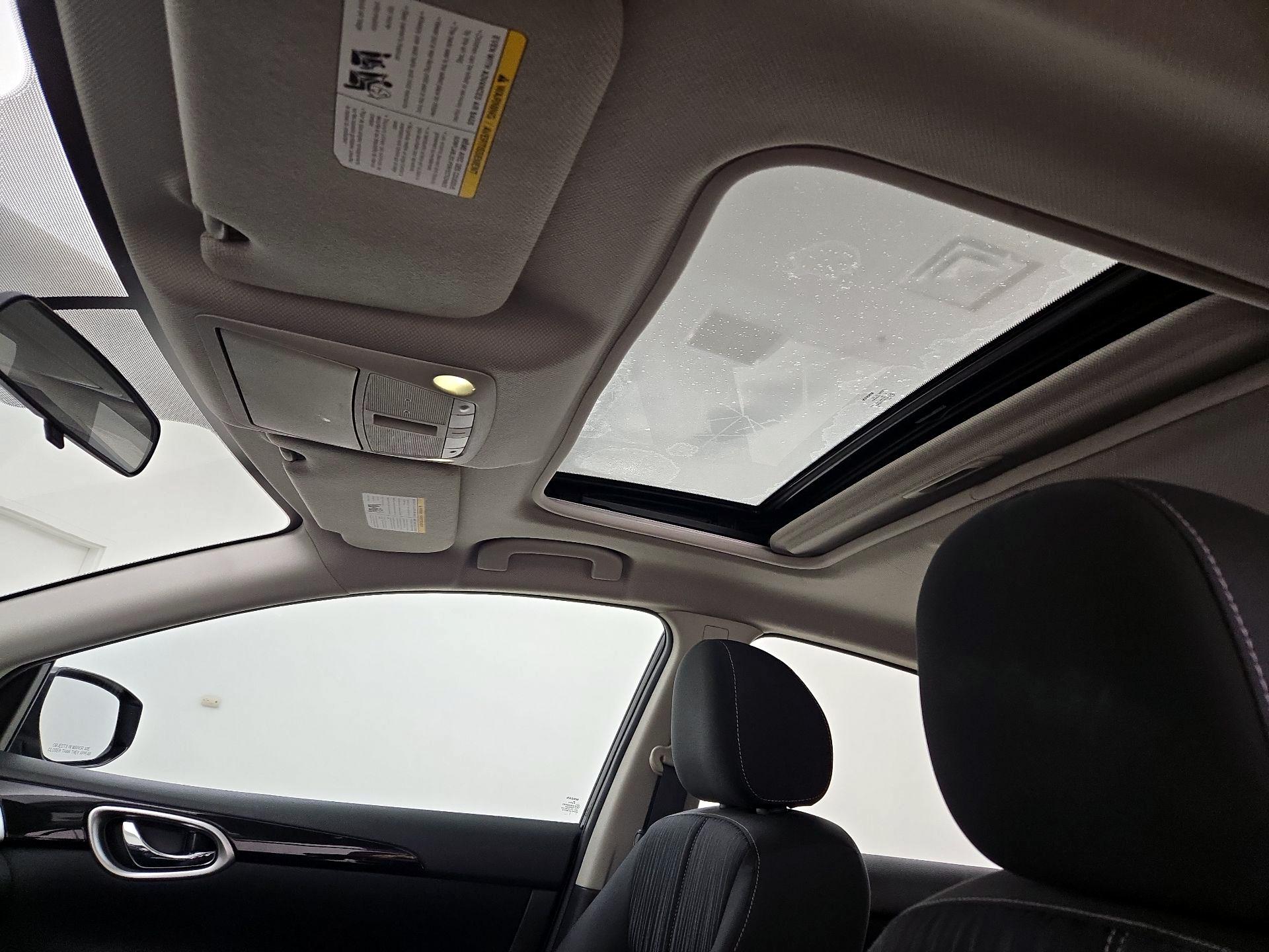 Thumbnail: 2018 Nissan Sentra - 20