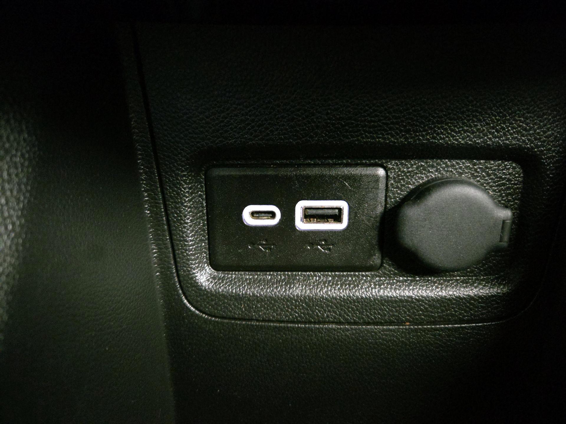 Thumbnail: 2020 Chevrolet Spark - 18