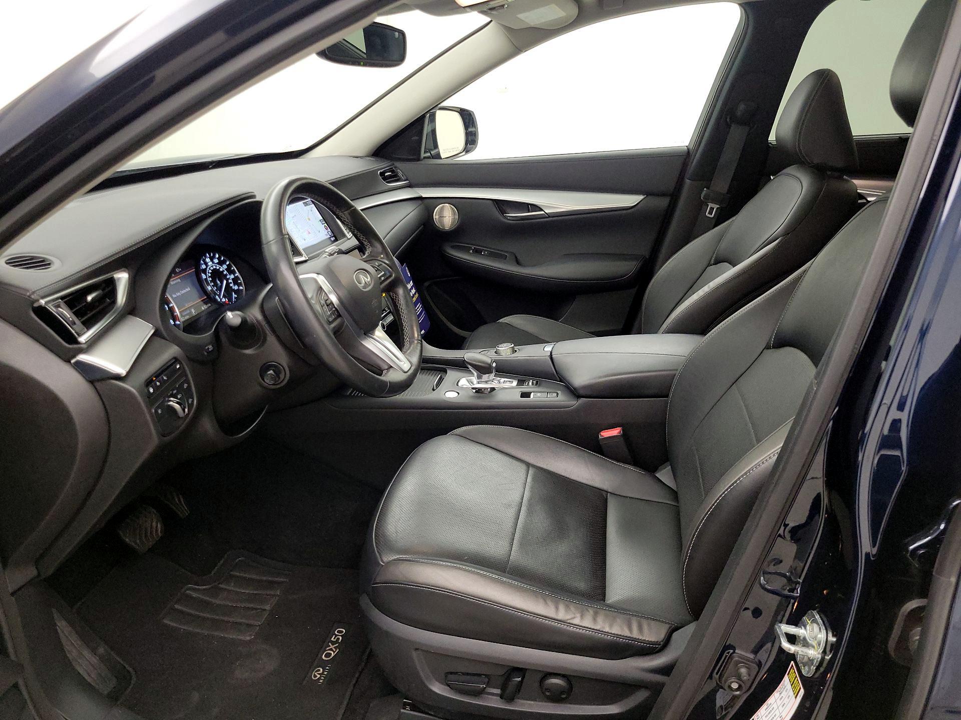 Thumbnail: 2021 INFINITI QX50 - 11