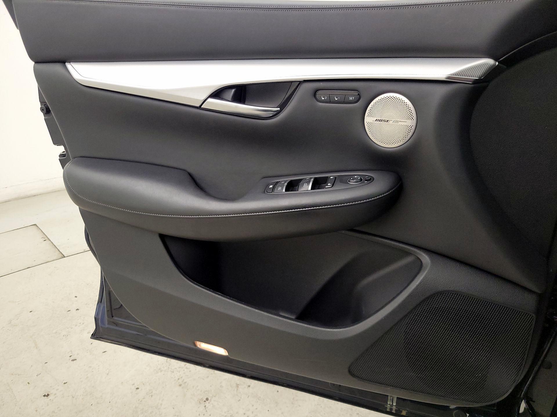 Thumbnail: 2021 INFINITI QX50 - 12