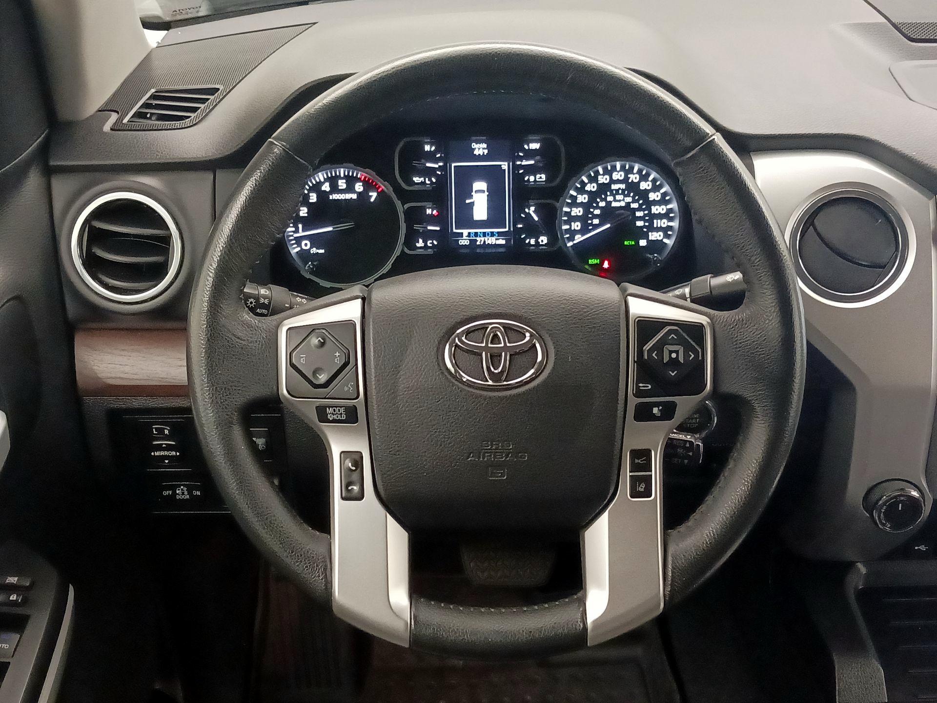 Thumbnail: 2021 Toyota Tundra - 10