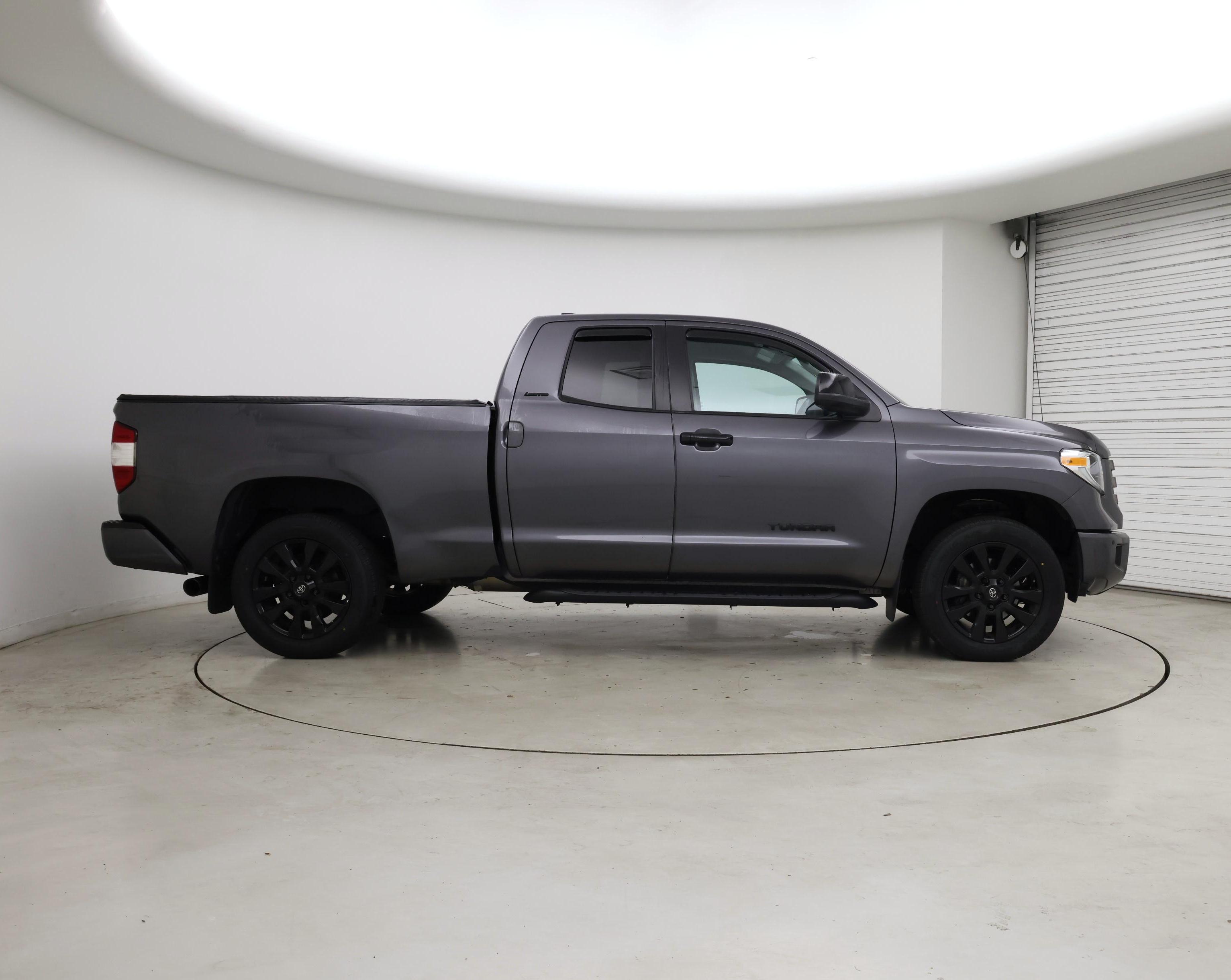 Thumbnail: 2021 Toyota Tundra - 7