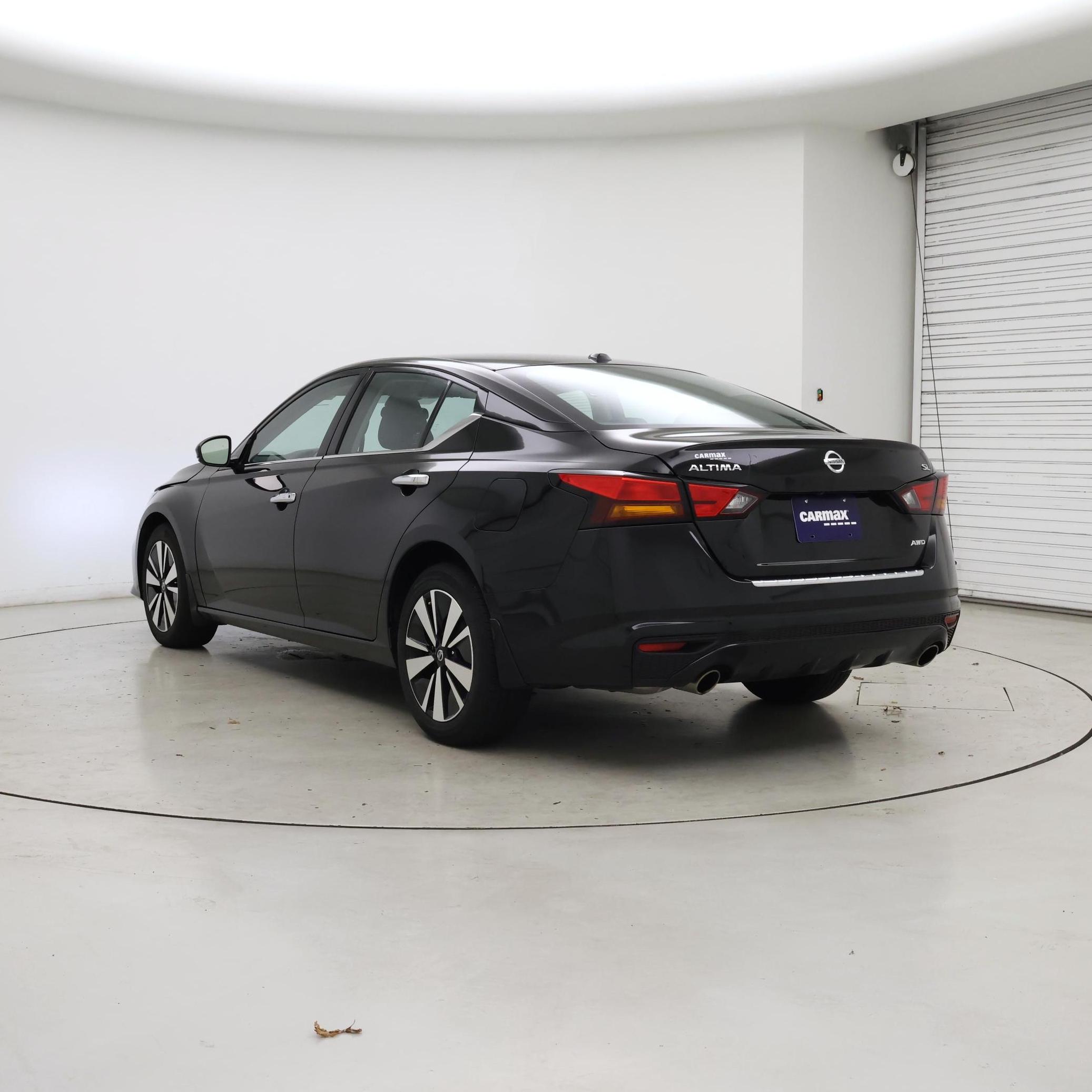 Thumbnail: 2022 Nissan Altima - 2