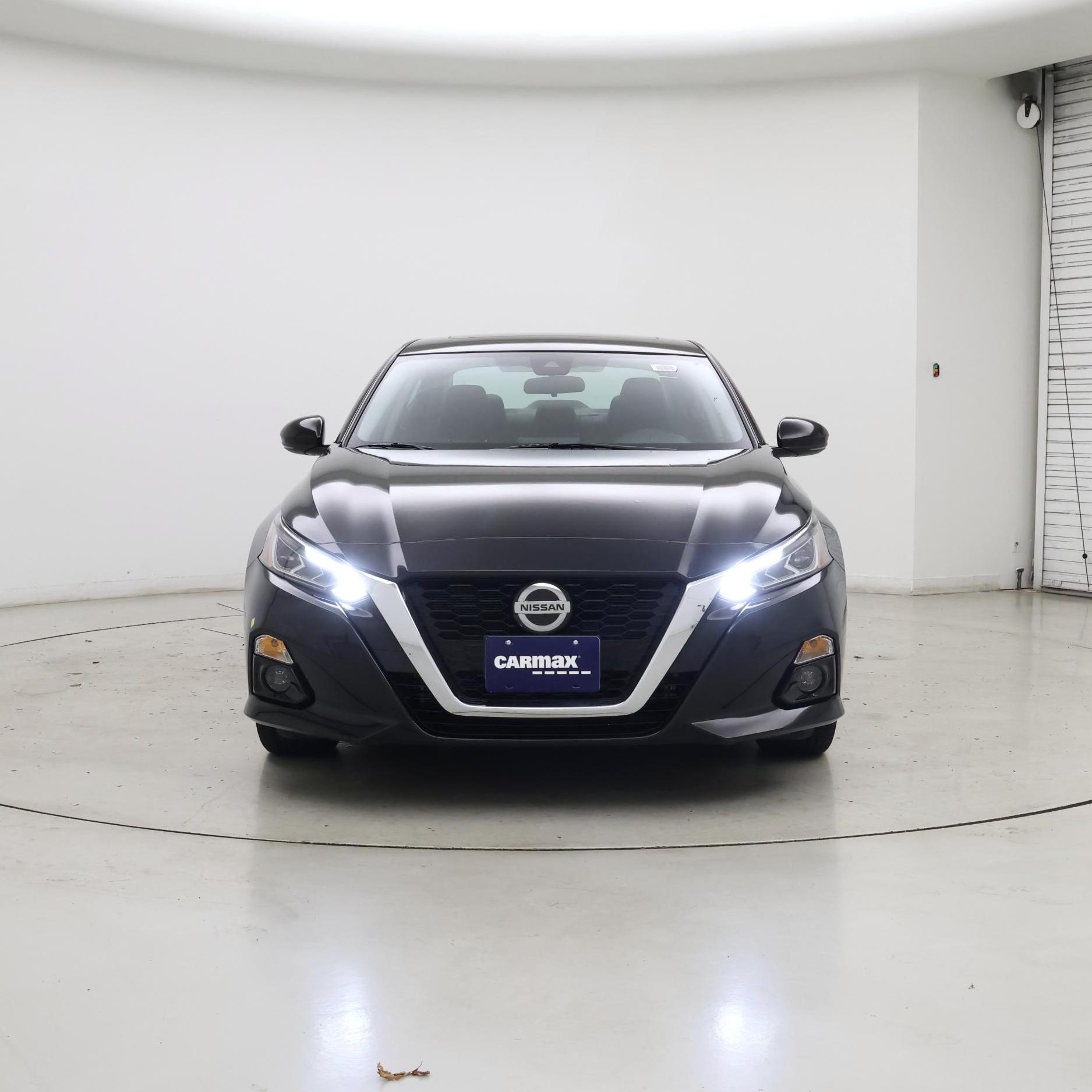 Thumbnail: 2022 Nissan Altima - 5