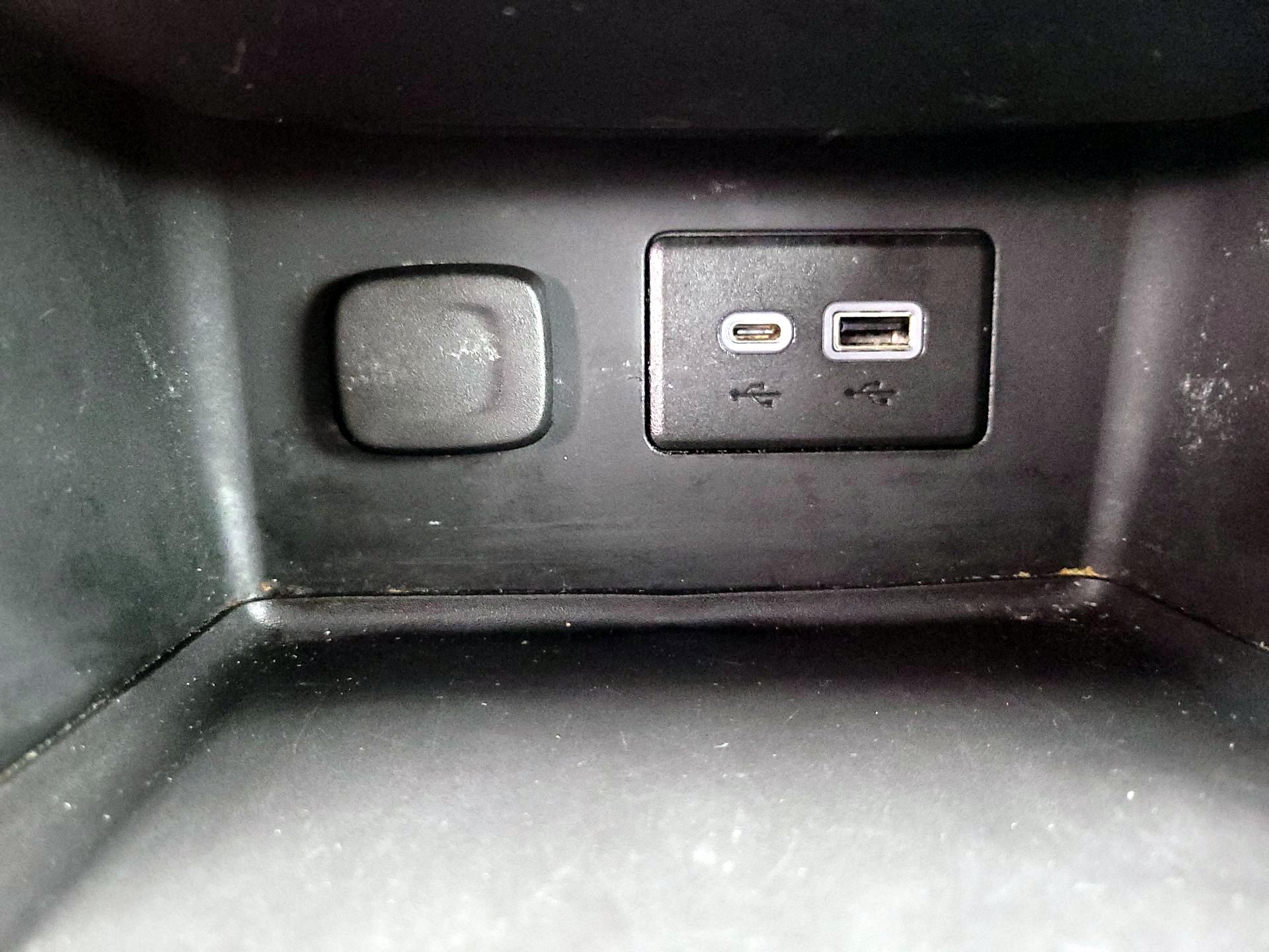 Thumbnail: 2022 GMC Acadia - 18