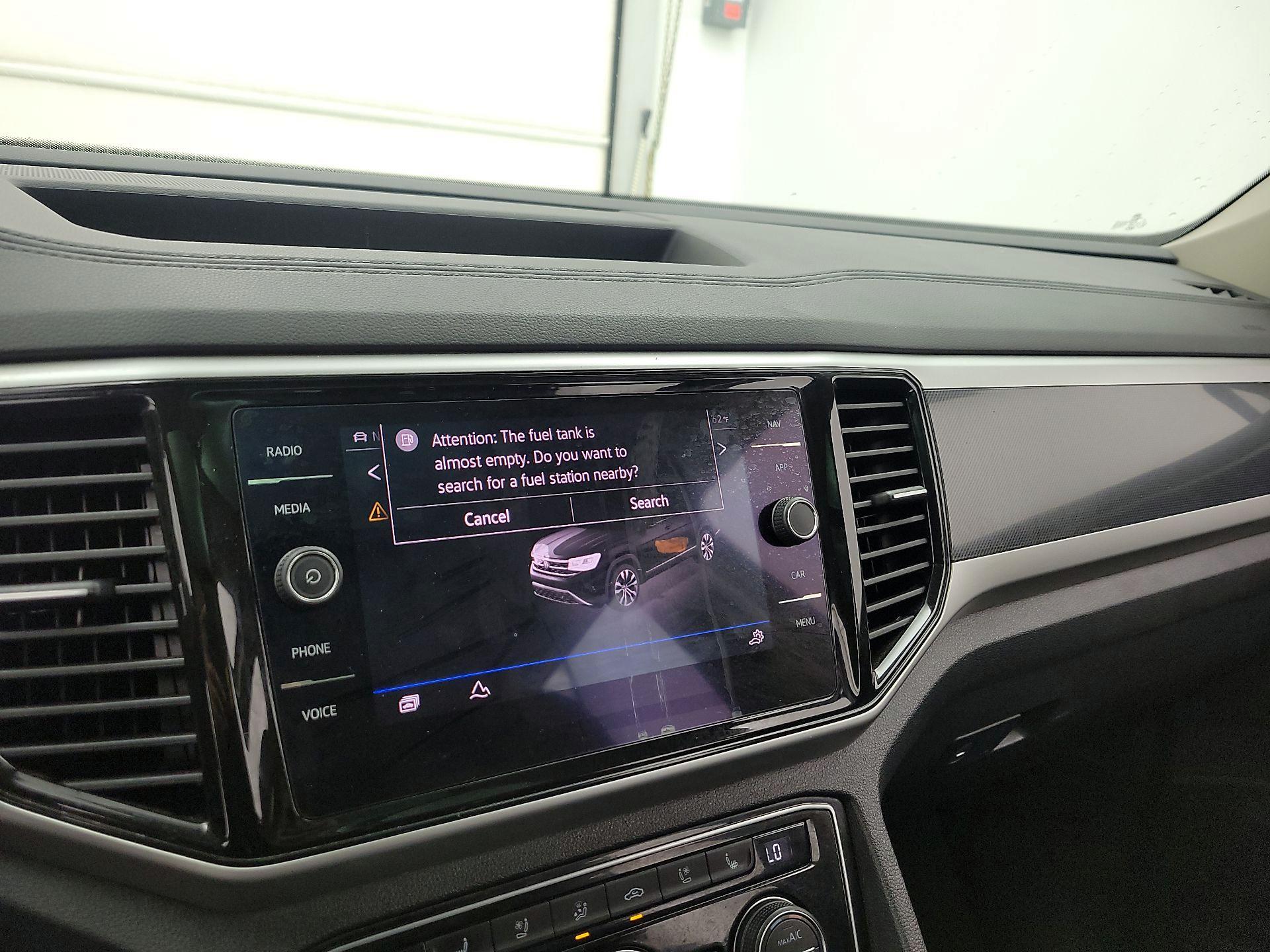 Thumbnail: 2022 Volkswagen Atlas - 15