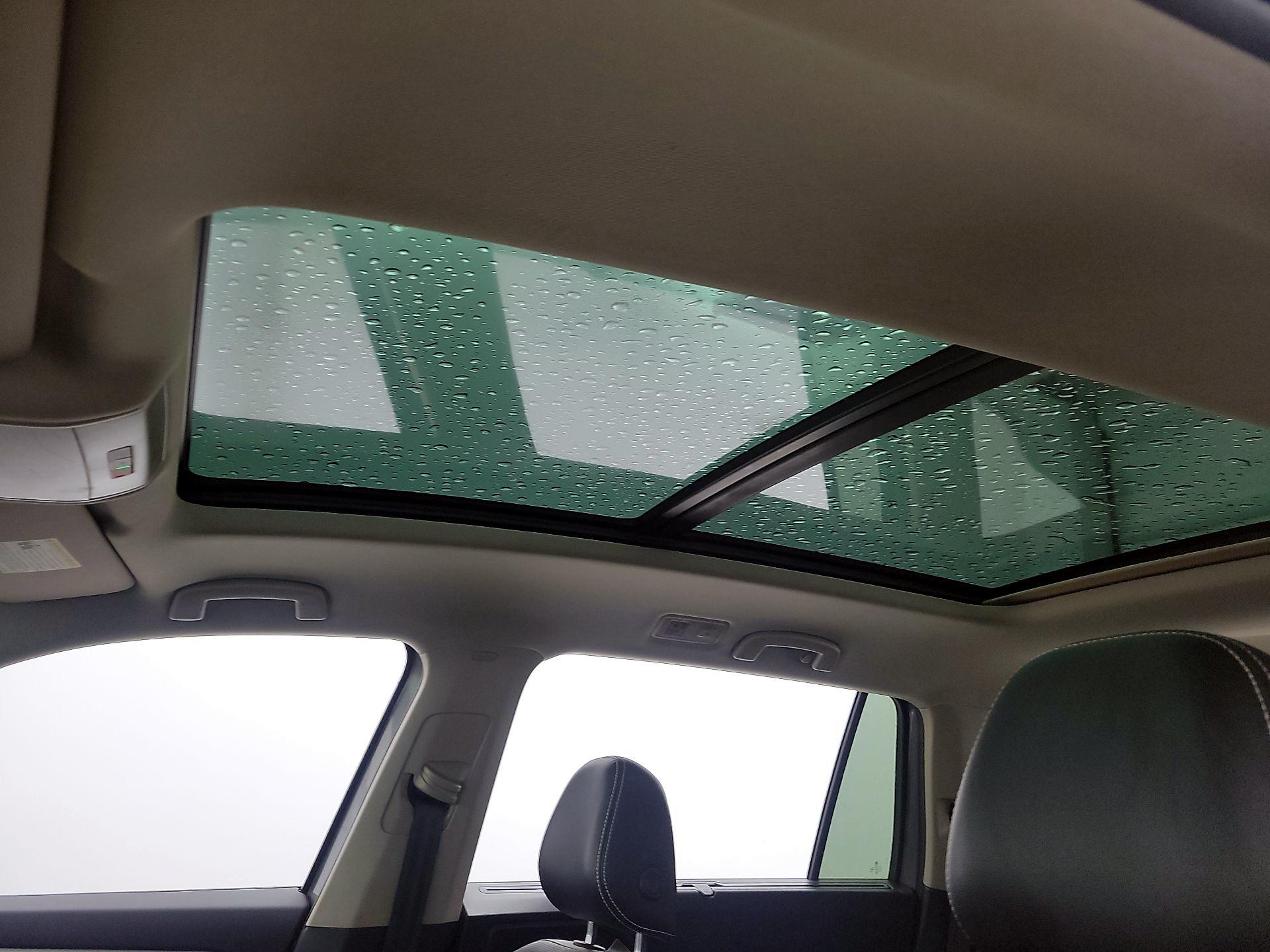 Thumbnail: 2022 Volkswagen Atlas - 19