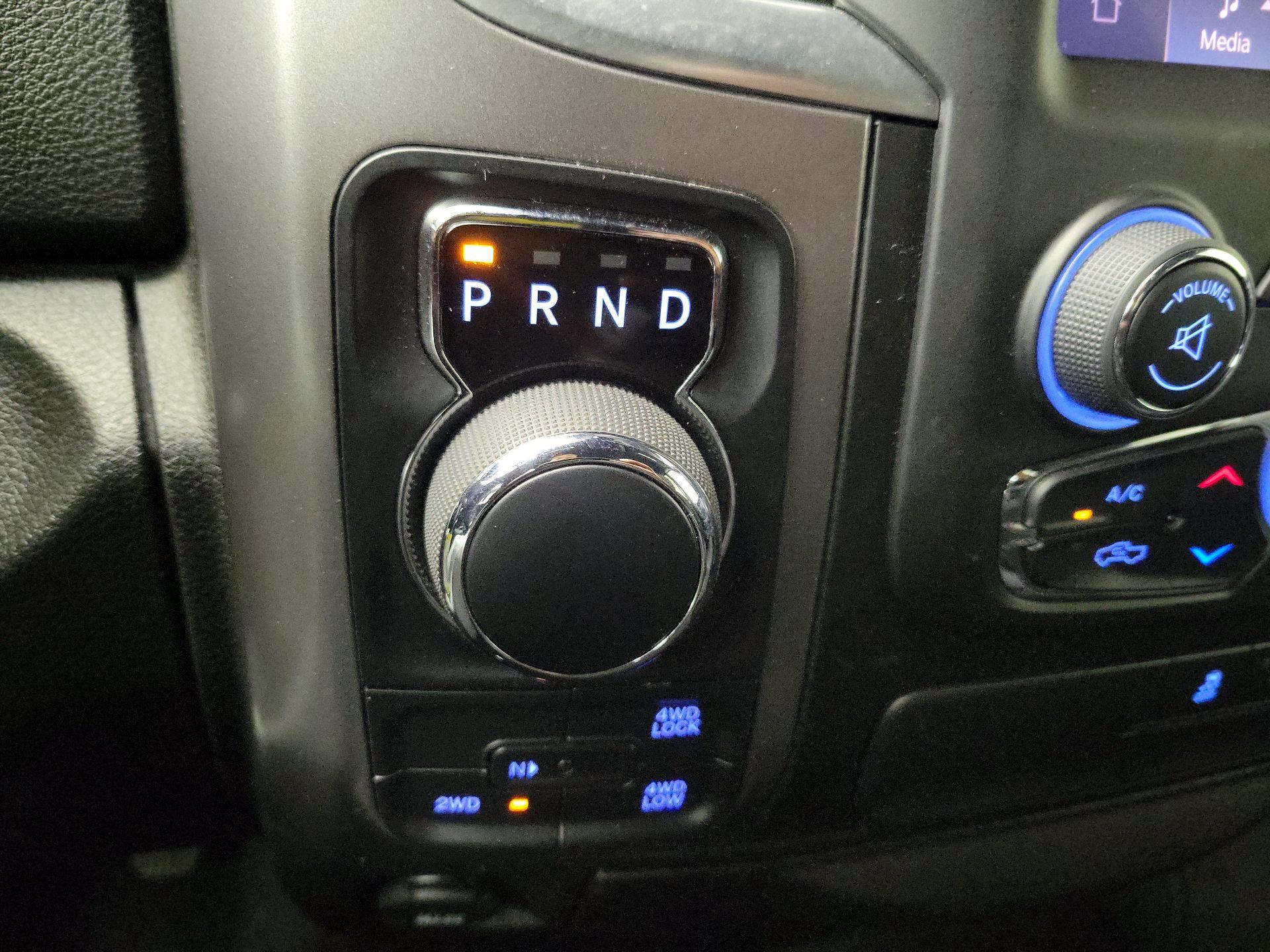 Thumbnail: 2022 RAM 1500 Classic - 17