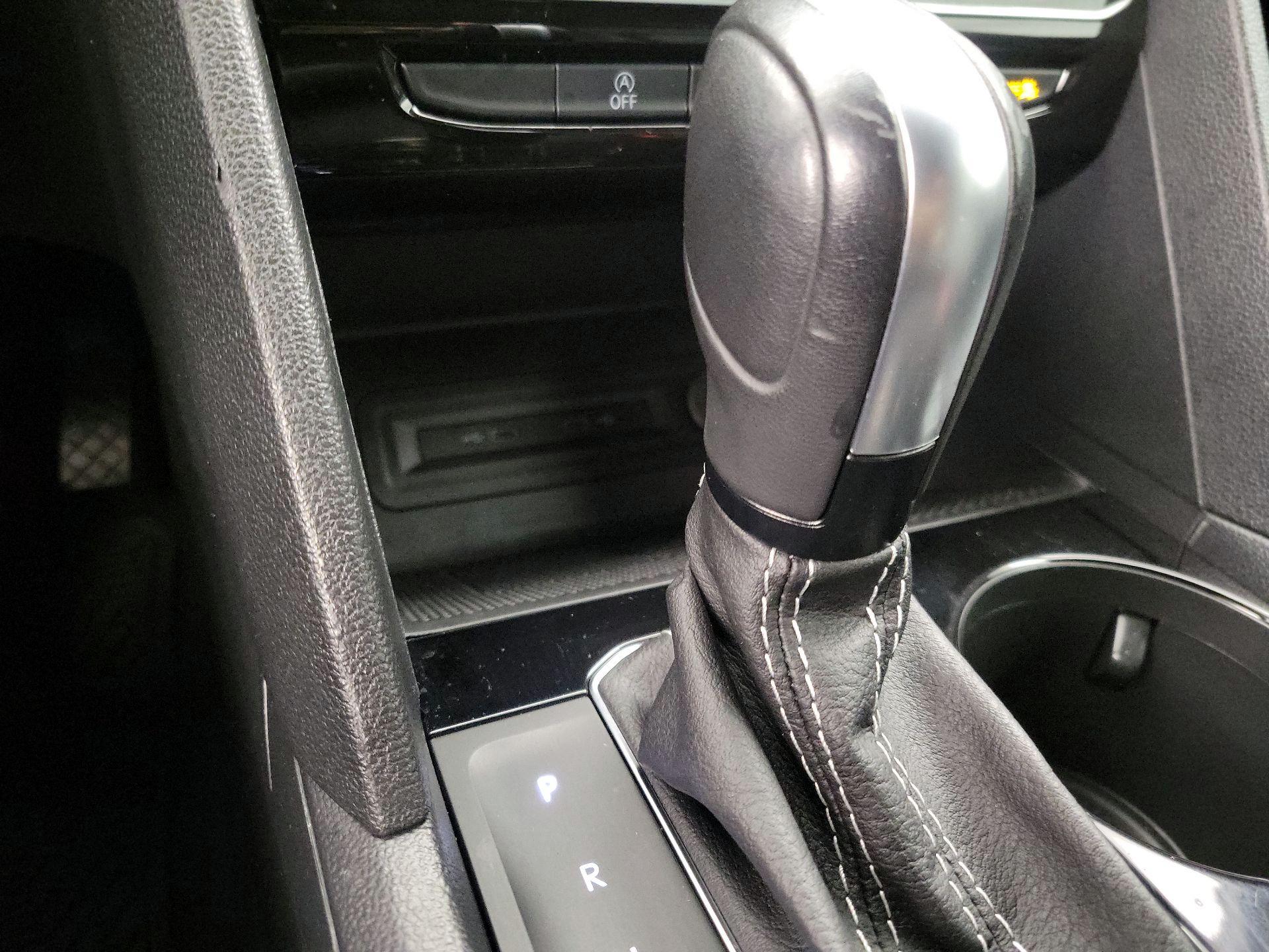 Thumbnail: 2022 Volkswagen Atlas - 18