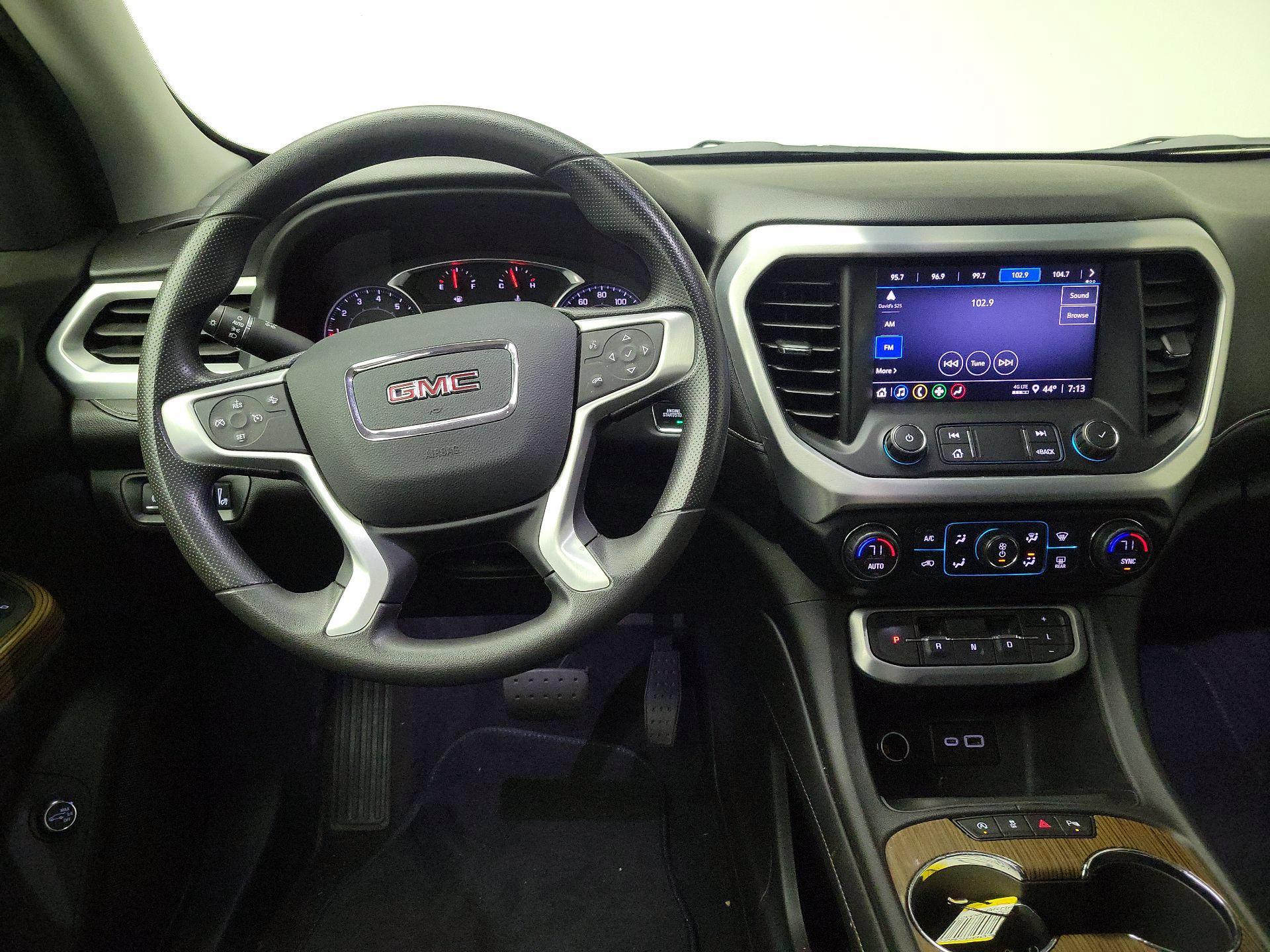 Thumbnail: 2021 GMC Acadia - 10