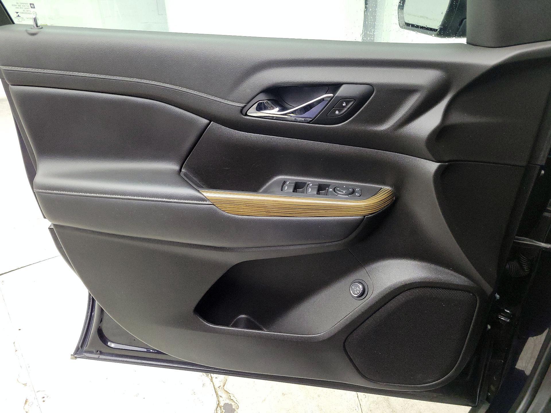 Thumbnail: 2021 GMC Acadia - 12