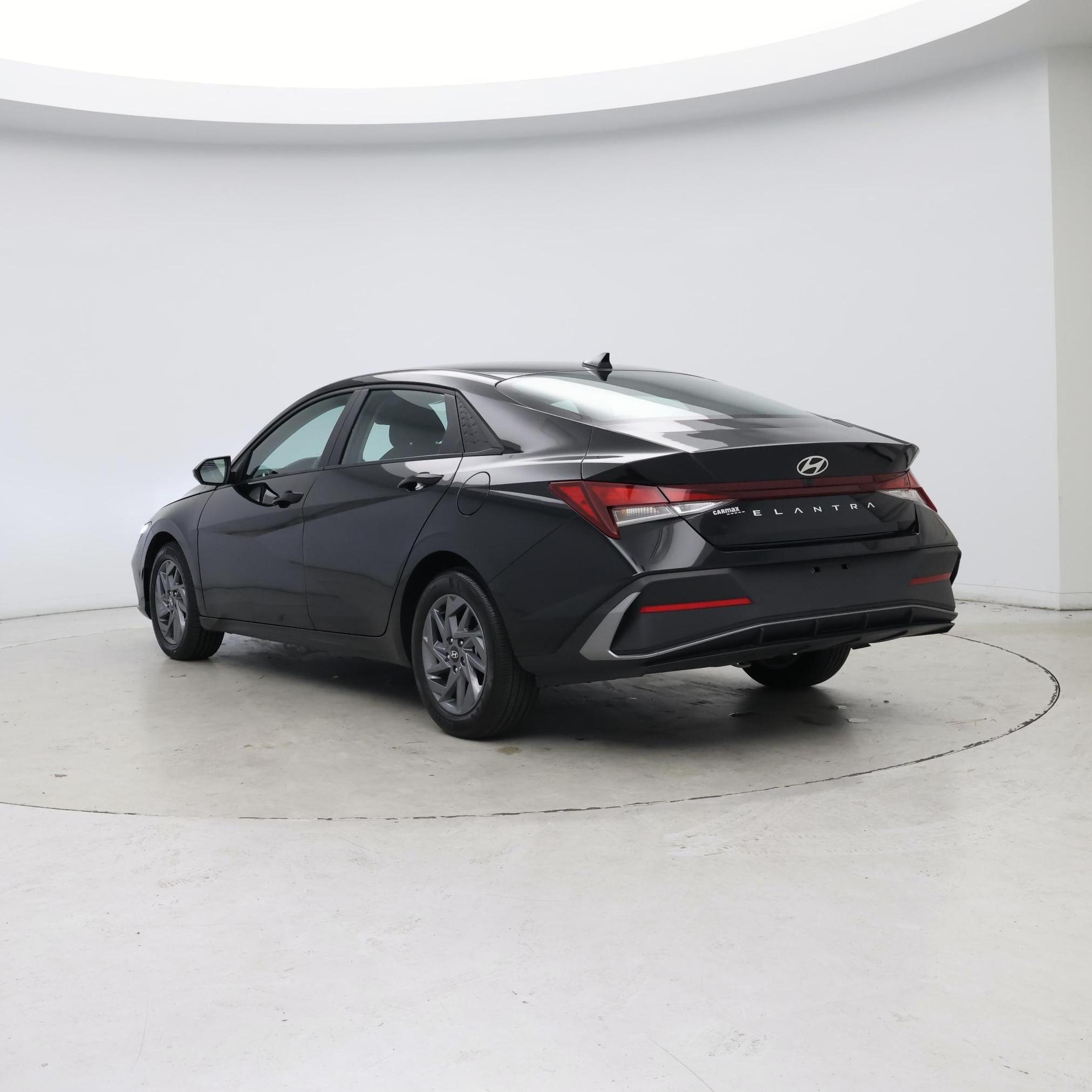 Thumbnail: 2024 Hyundai Elantra - 2