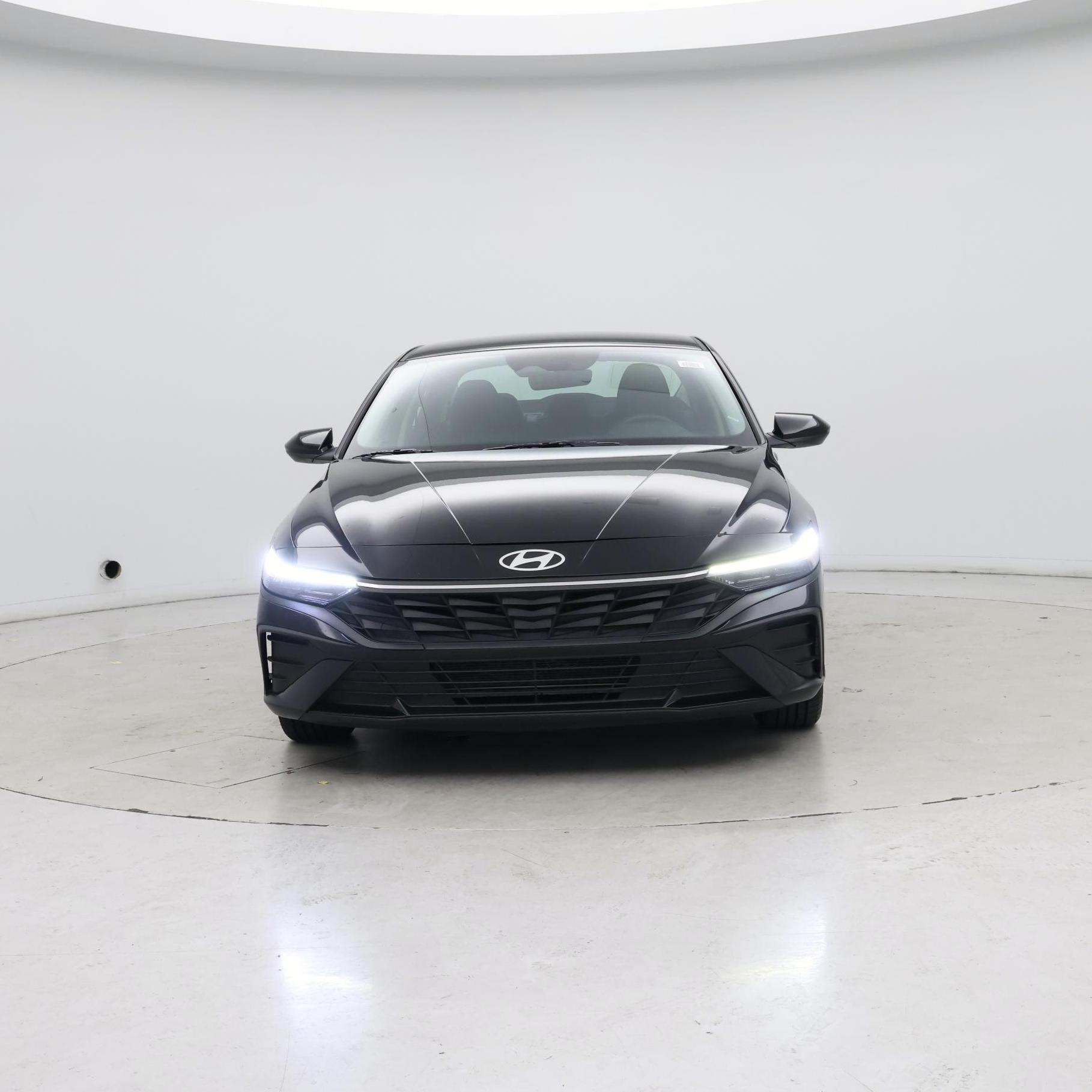 Thumbnail: 2024 Hyundai Elantra - 5