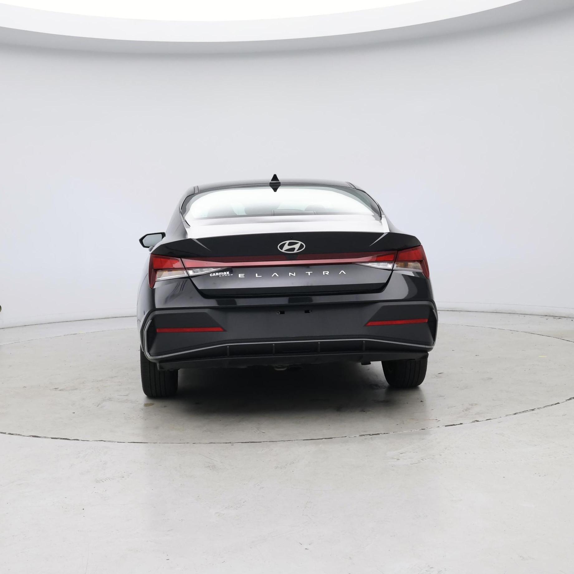 Thumbnail: 2024 Hyundai Elantra - 6