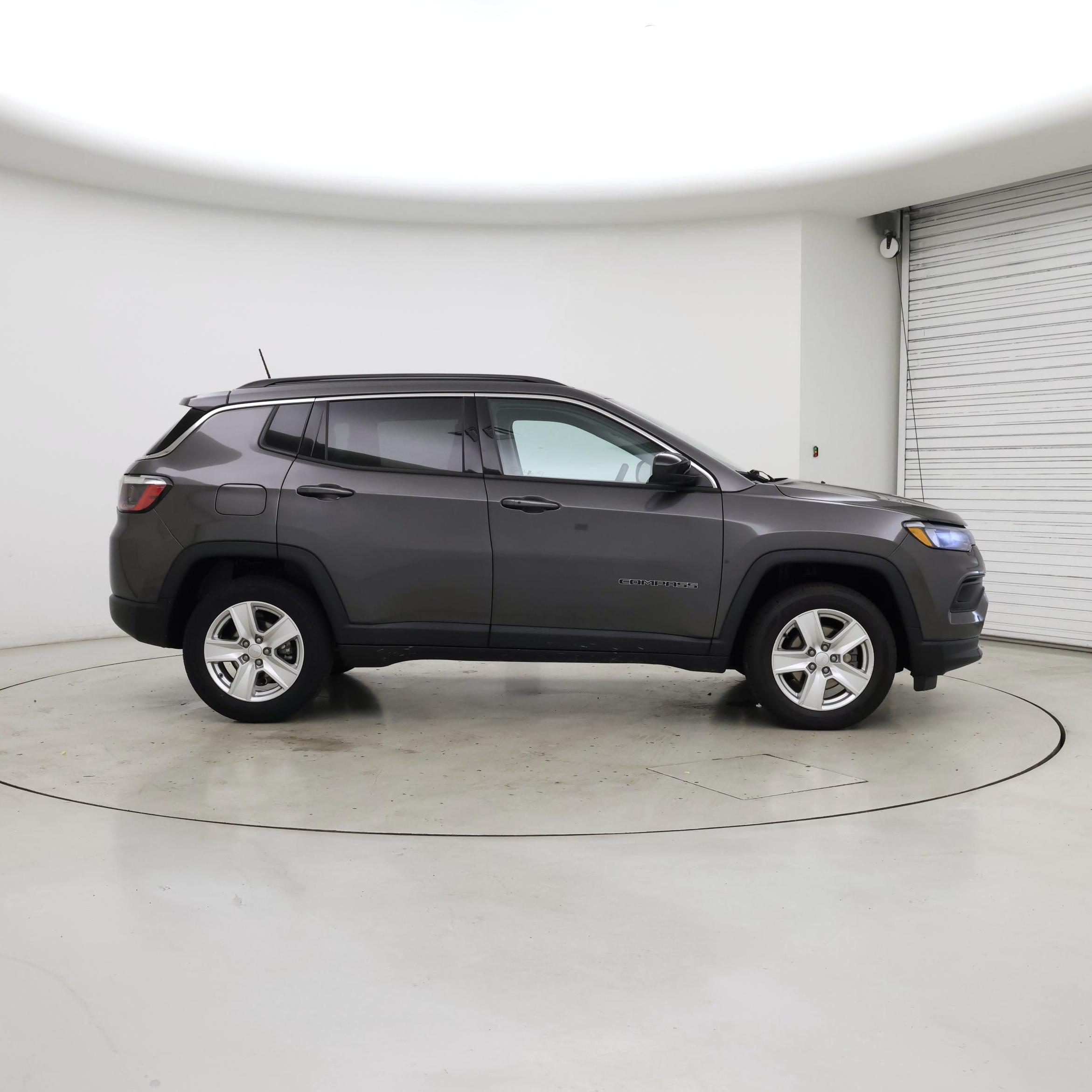 Thumbnail: 2022 Jeep Compass - 7