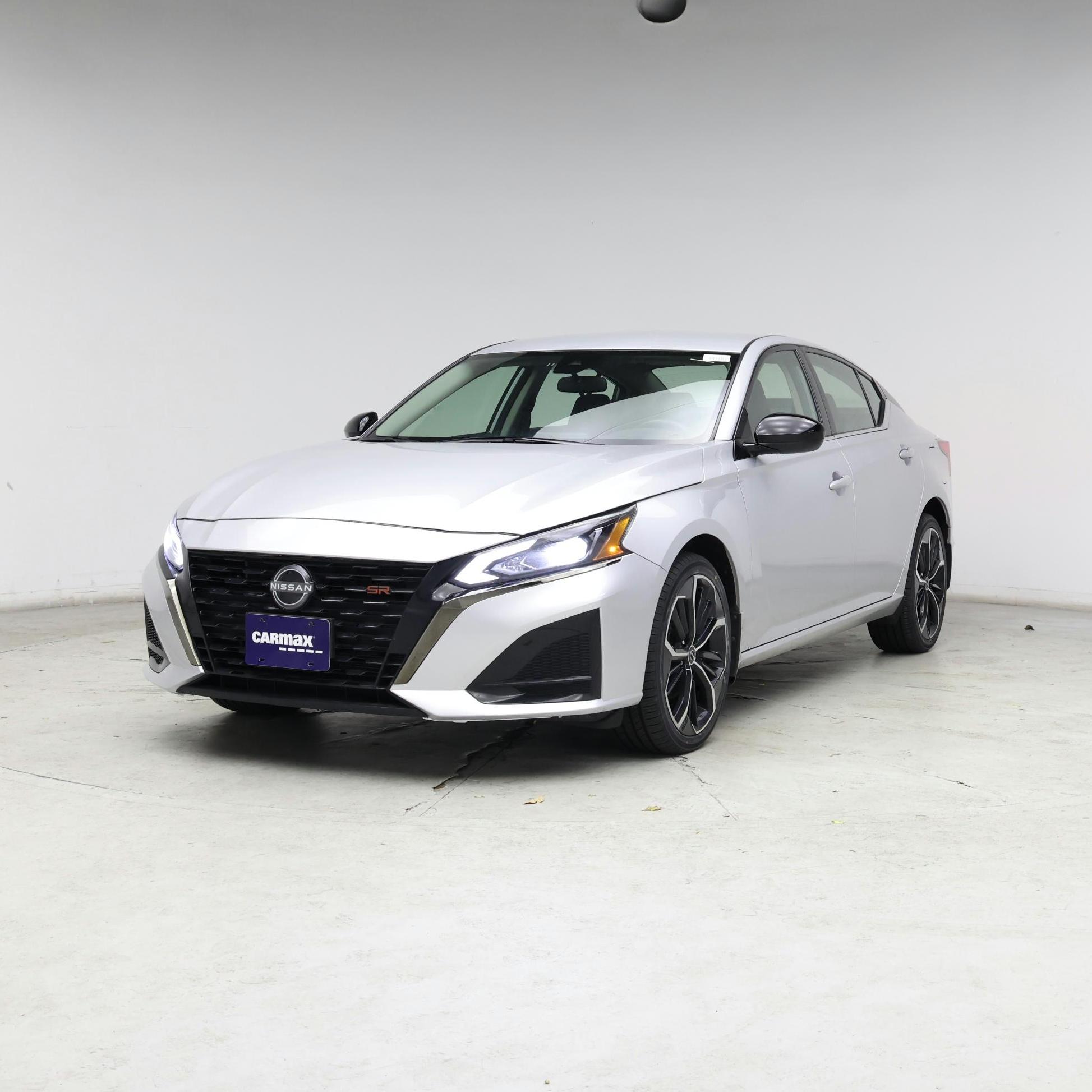 Thumbnail: 2023 Nissan Altima - 4