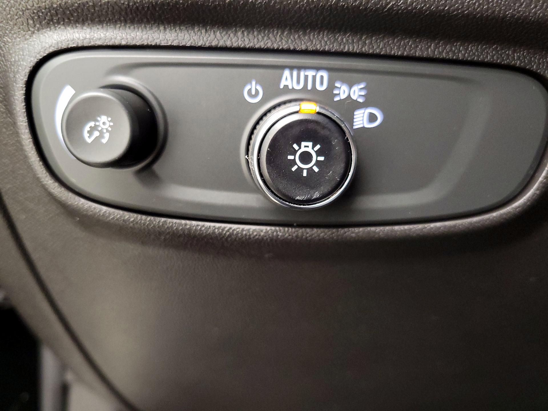 Thumbnail: 2023 Chevrolet Equinox - 13