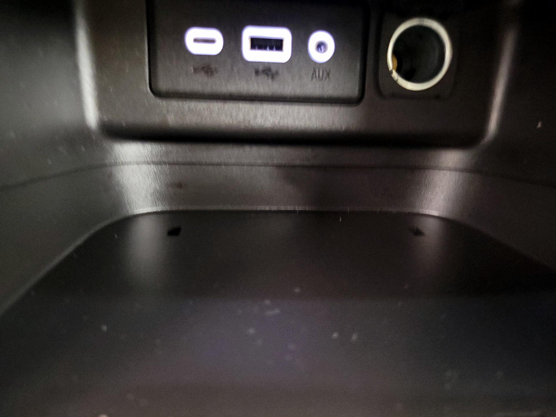 Thumbnail: 2023 Chevrolet Equinox - 18