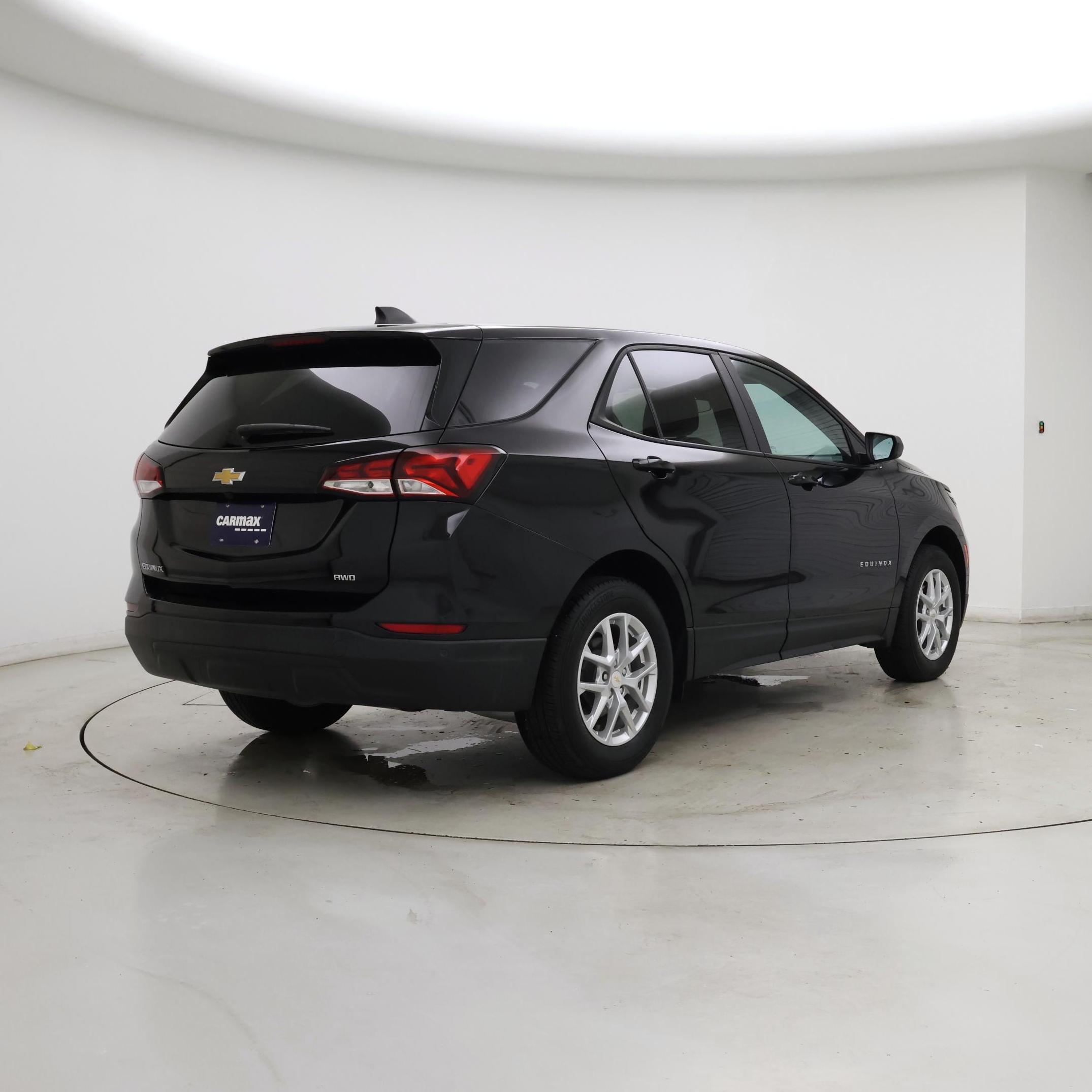 Thumbnail: 2023 Chevrolet Equinox - 8