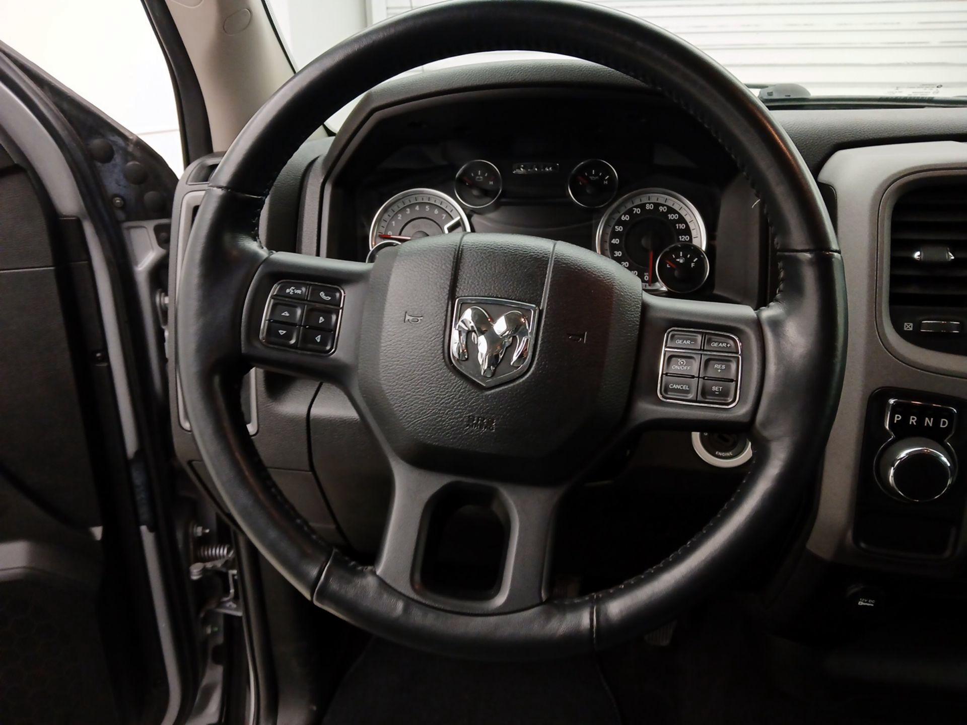 Thumbnail: 2022 RAM 1500 Classic - 10