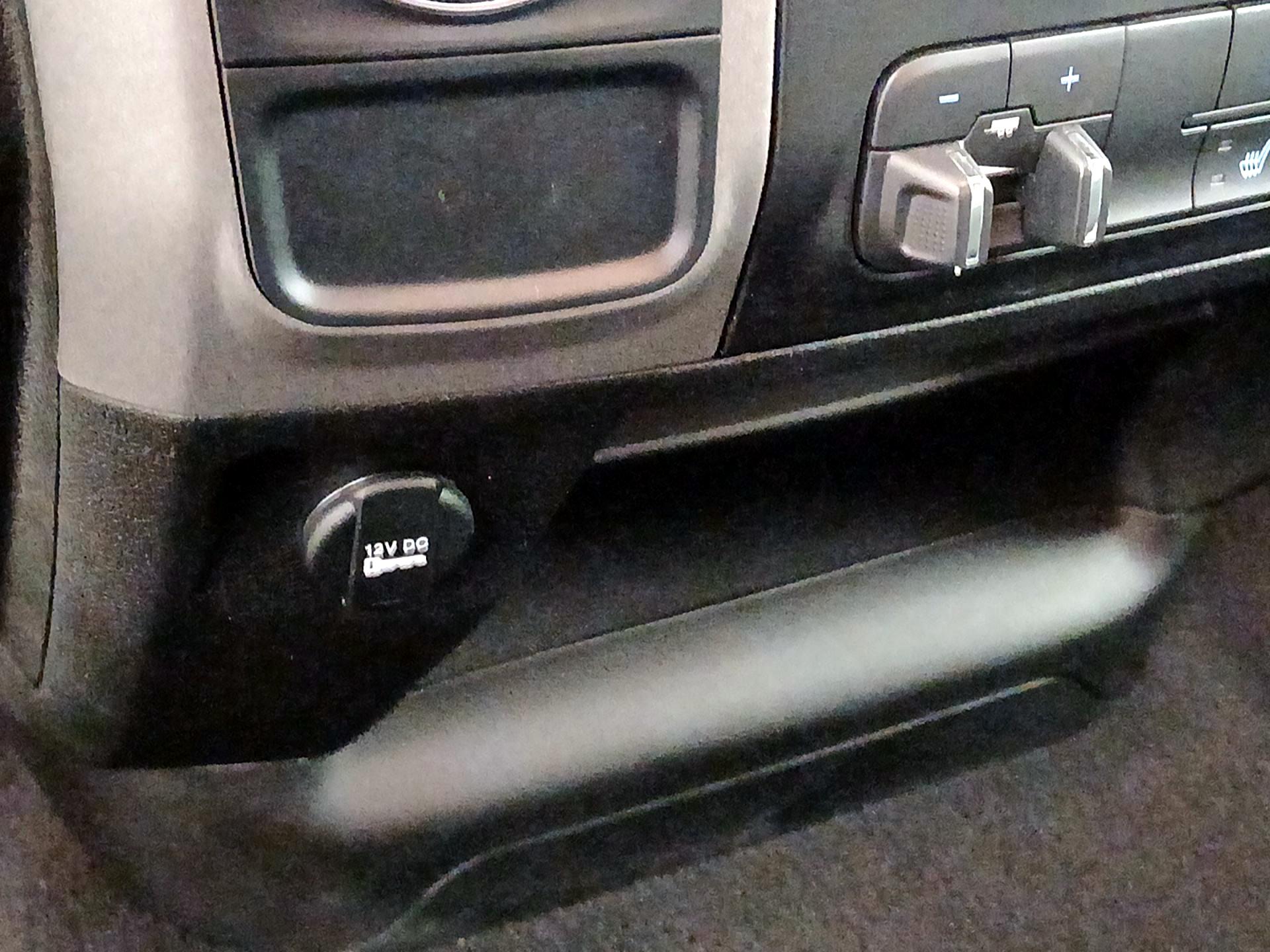 Thumbnail: 2022 RAM 1500 Classic - 18