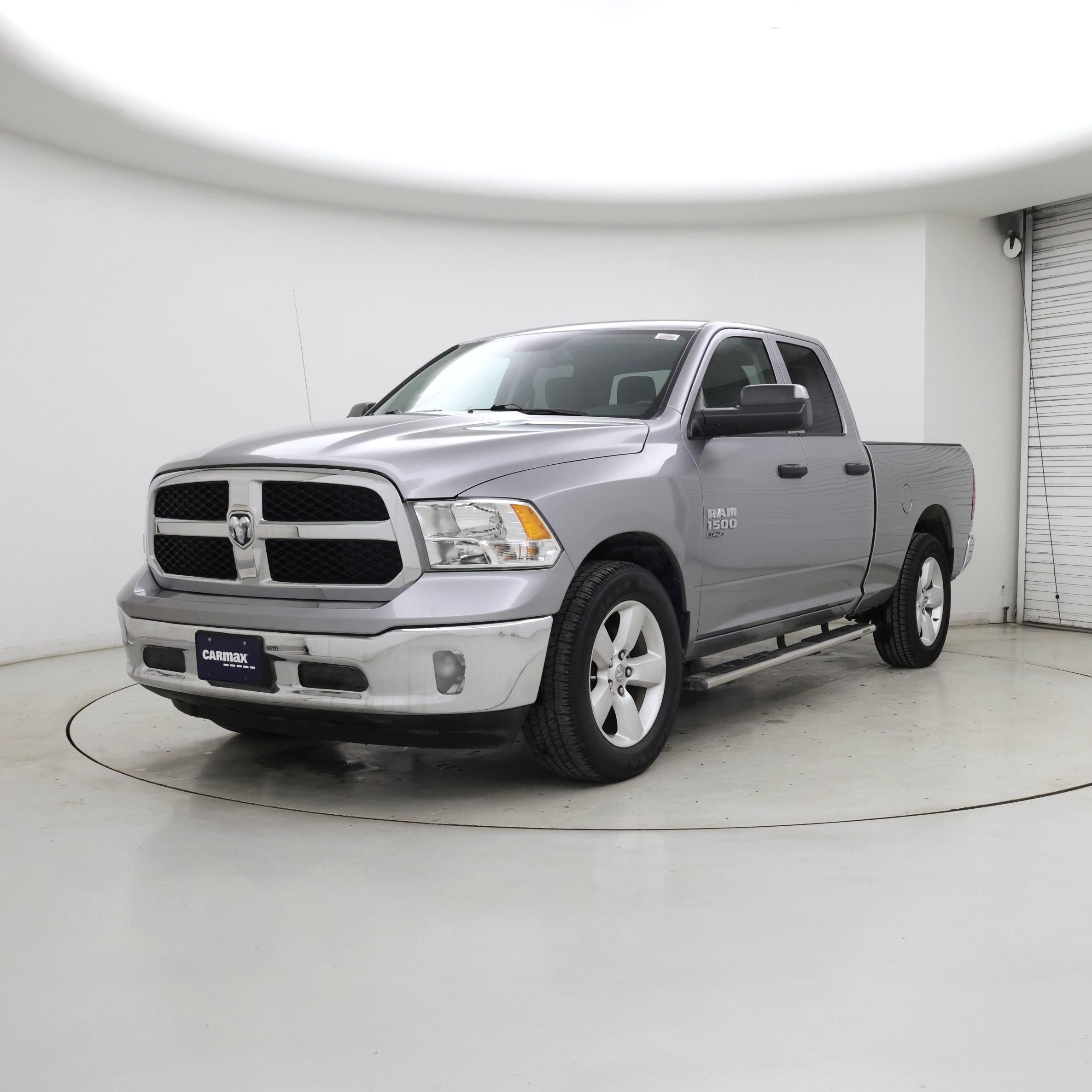 Thumbnail: 2022 RAM 1500 Classic - 4