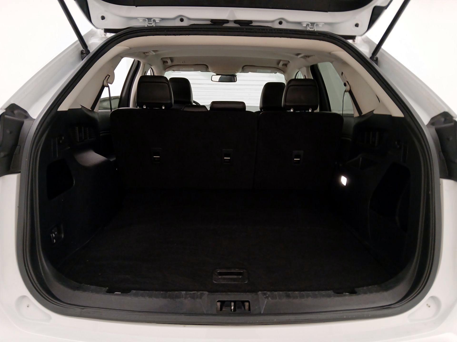 Thumbnail: 2022 Ford Edge - 20