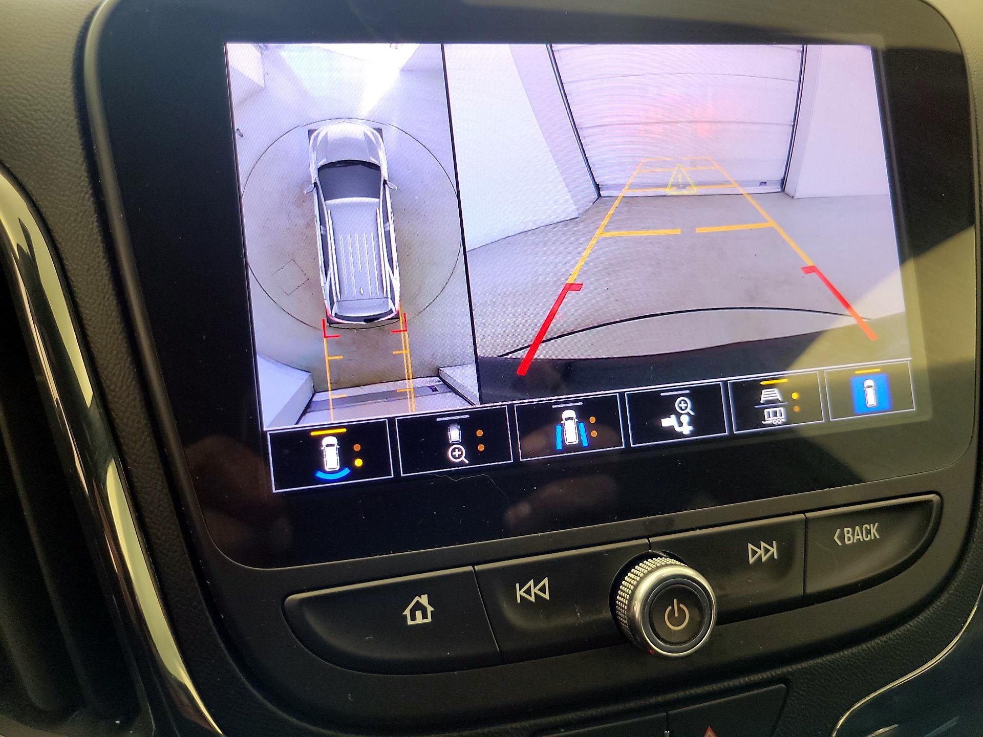 Thumbnail: 2022 Chevrolet Equinox - 14