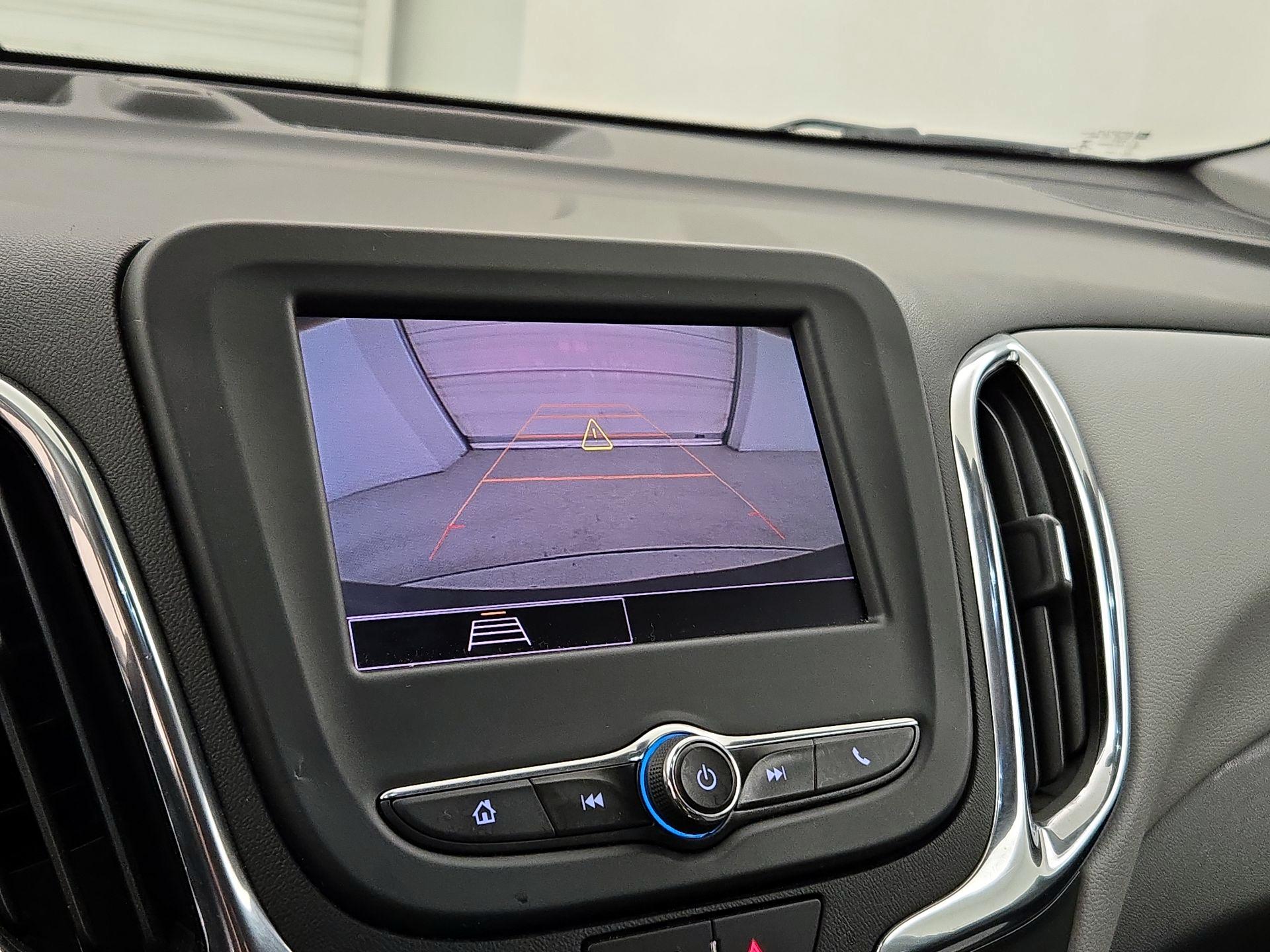 Thumbnail: 2022 Chevrolet Equinox - 14