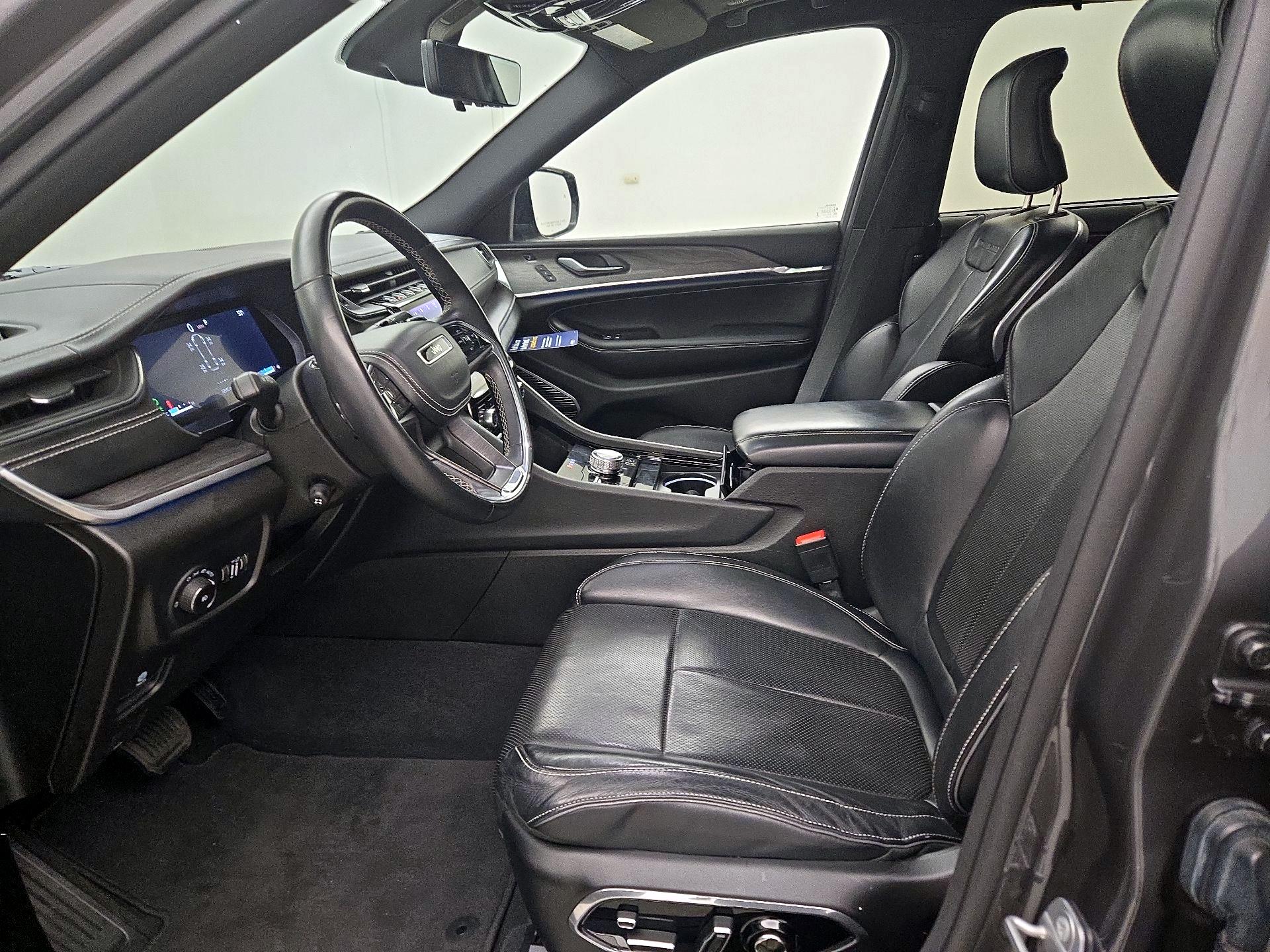 Thumbnail: 2021 Jeep Grand Cherokee L - 11