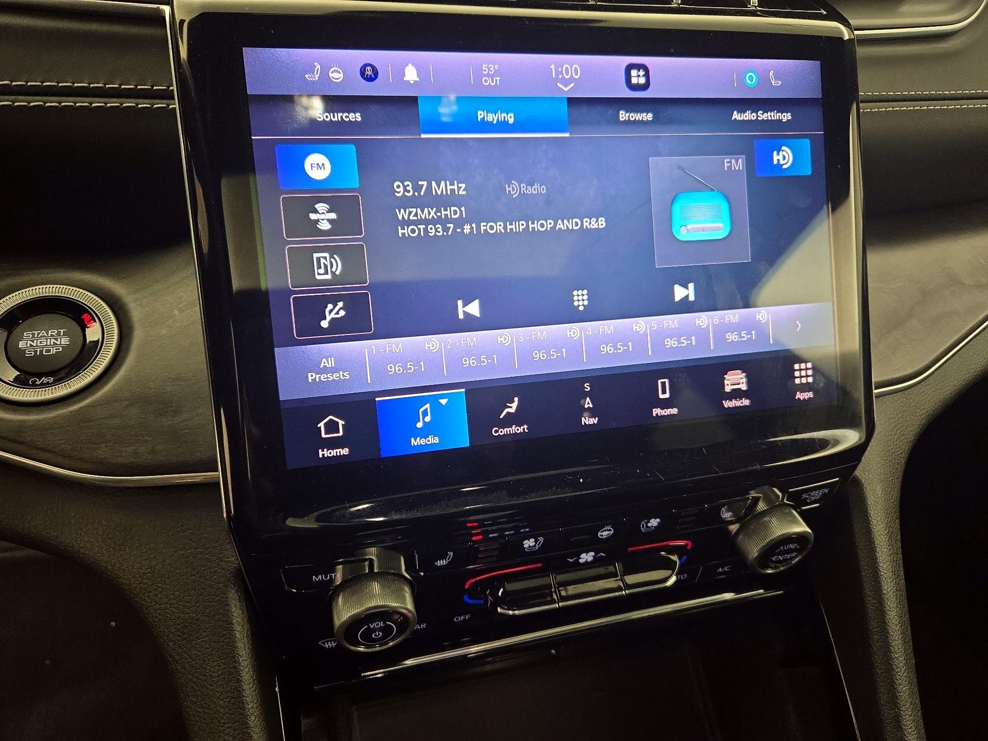 Thumbnail: 2021 Jeep Grand Cherokee L - 16